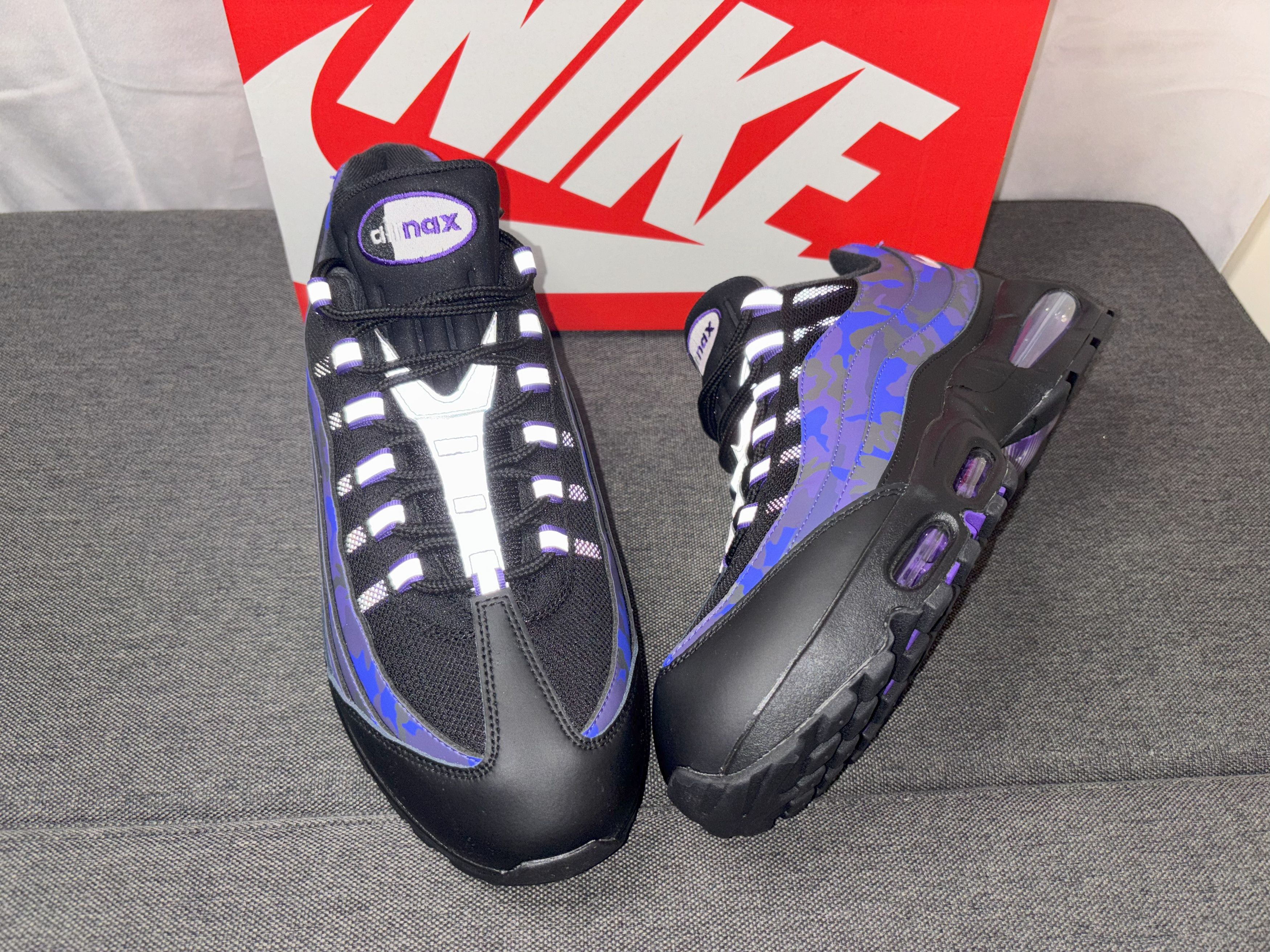Nike Nike Air Max 95 OG Big Bubble Court Purple Camo HQ1973-500 Size US 12 / EU 45 - 13 Thumbnail
