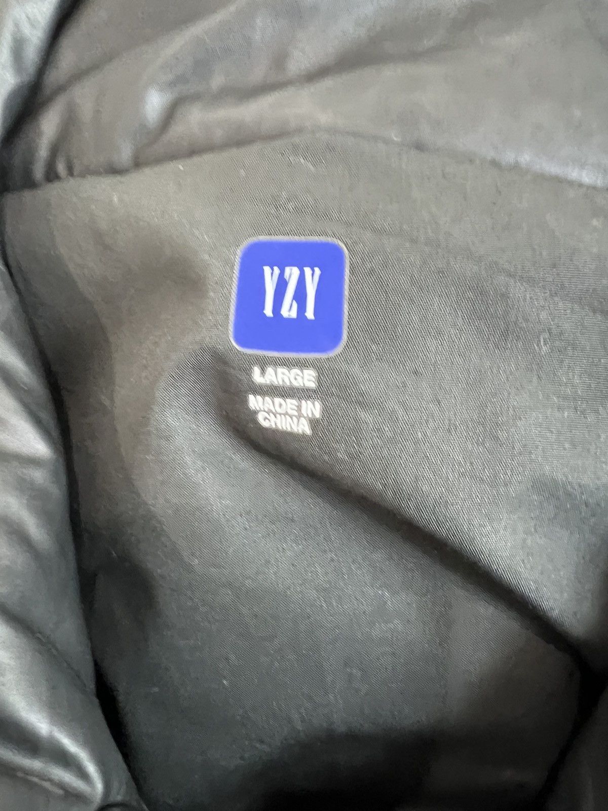 Gap × Yeezy Yeezy Gap Round Puffer jacket Black Size US L / EU 52-54 / 3 - 2 Thumbnail