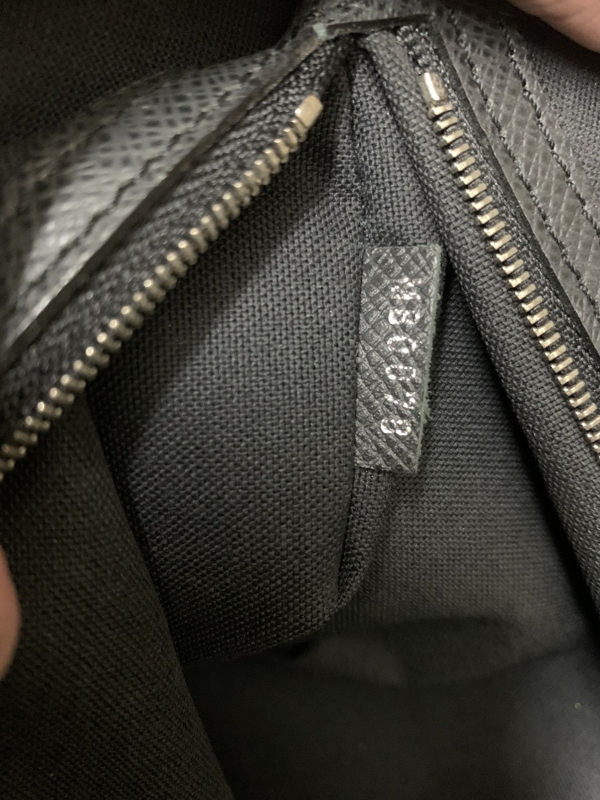 Louis Vuitton Black louis vuitton tiaga alexander briefcase business bag Size ONE SIZE - 20 Thumbnail