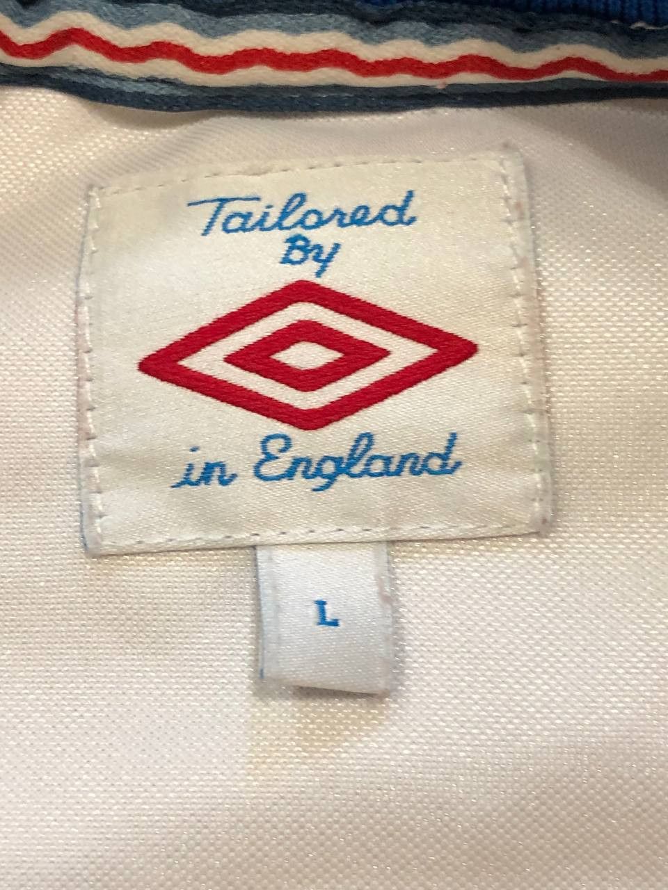 Umbro Vintage Streetwear T-Shirt Umbro white England football Size US L / EU 52-54 / 3 - 2 Thumbnail