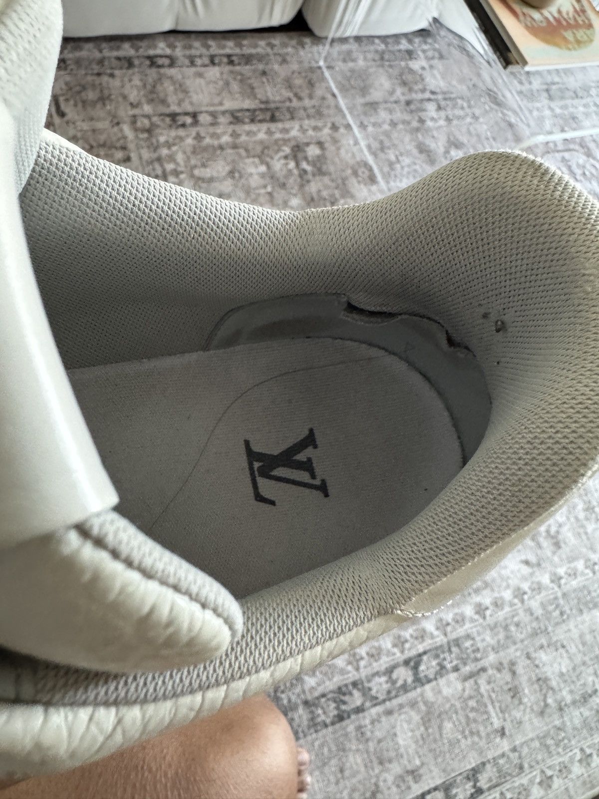 Louis Vuitton Louis Vuiton Trainers Size US 11 / EU 44 - 8 Thumbnail