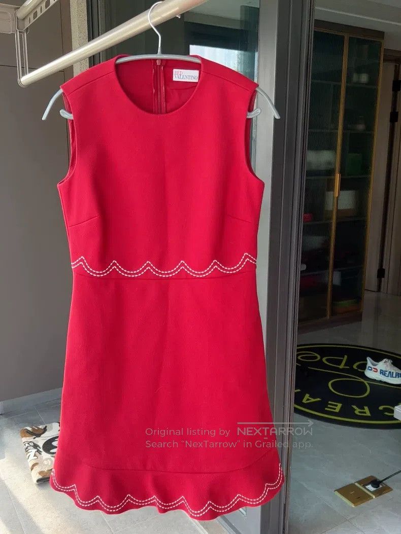 Valentino Valentino dress Size S / US 4 / IT 40 - 1 Thumbnail