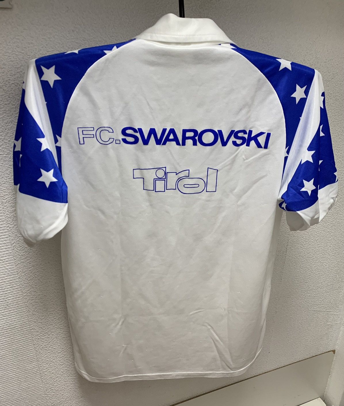 Puma FC Swarovski Tirol Puma vintage soccer jersey 1992-91 L Size US L / EU 52-54 / 3 - 3 Thumbnail