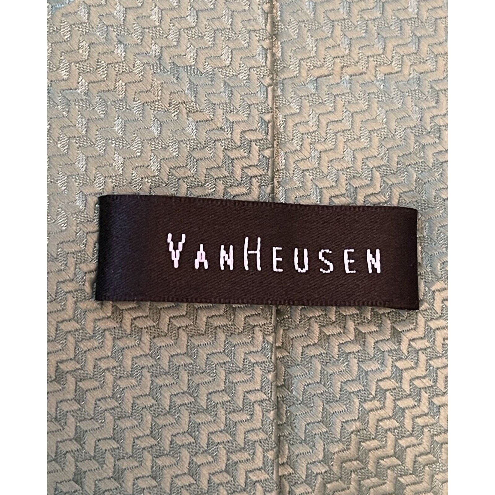 Van Heusen Van Heusen Green 100% Polyester Men’s Neck Tie Made In China Size ONE SIZE - 8 Thumbnail