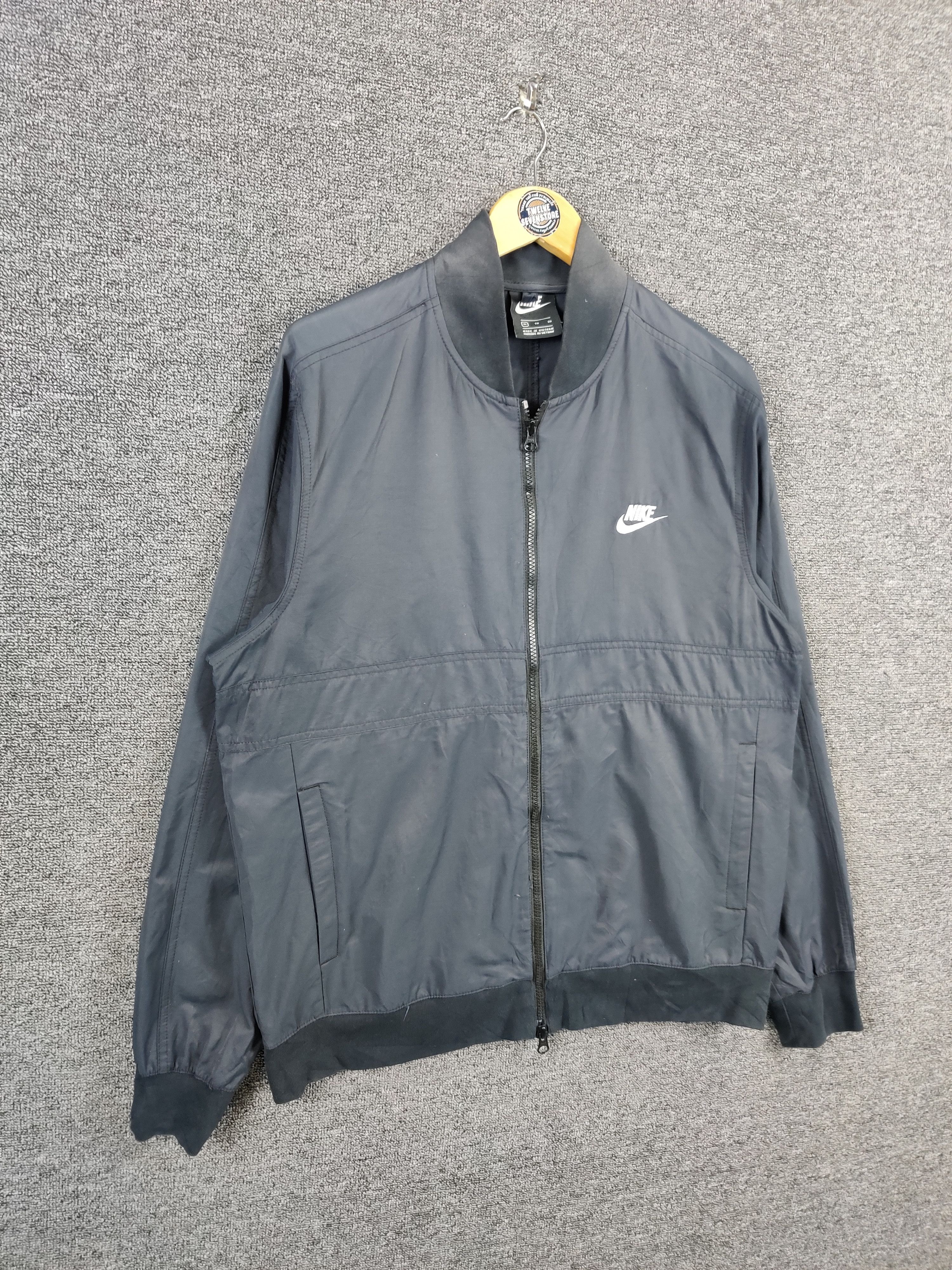 Nike Vintage Nike Zipper Light Jacket Size US XL / EU 56 / 4 - 5 Thumbnail