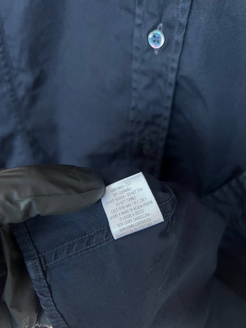 Gucci Gucci Black Button Up Shirt Mens Size 41/16 or M/L Luxury Size US M / EU 48-50 / 2 - 13 Thumbnail