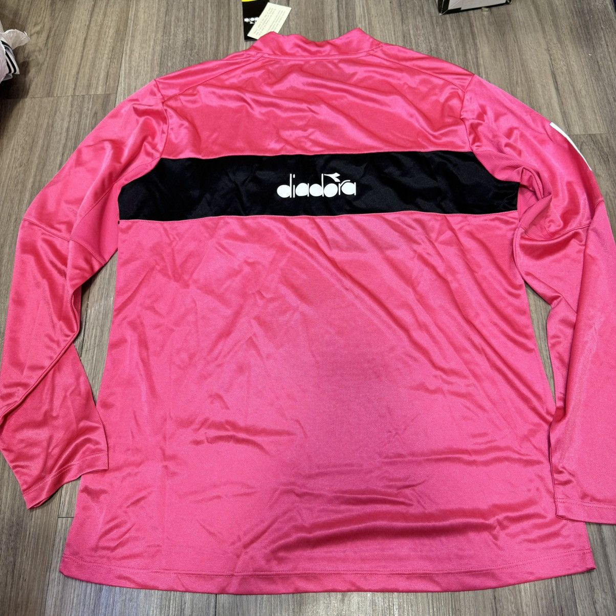 Diadora Italy Seria A referee pink shirt (Bnwt) Size US L / EU 52-54 / 3 - 2 Thumbnail