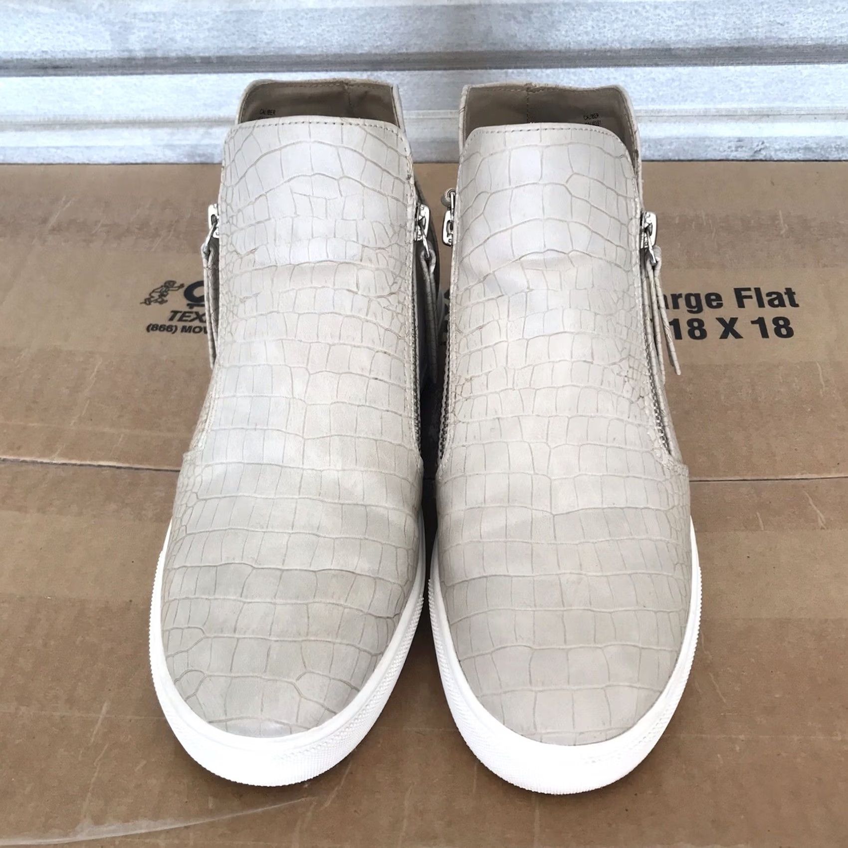 Steve Madden Steve Madden Caliber High Top Zip Platform Sneakers Womens 9.5 Smokey Taupe Faux Croc Size L / US 10 / IT 46 - 4 Thumbnail
