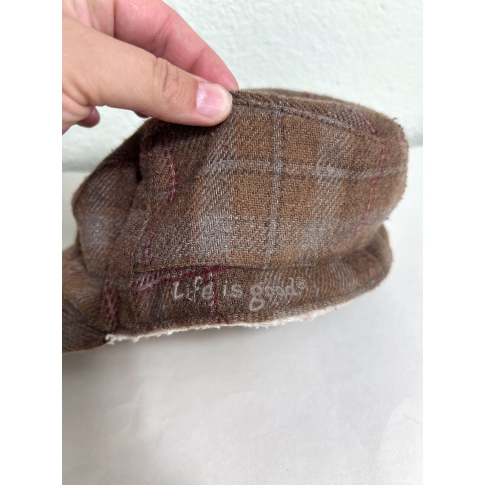 Life is Good Life Is Good Brown Plaid Women's One Size Wool Blend Sherpa Lined Cap User: Life Is Good Brown Plaid Women's One Size Wool Blend Sherpa Lined Cap Size ONE SIZE - 7 Thumbnail