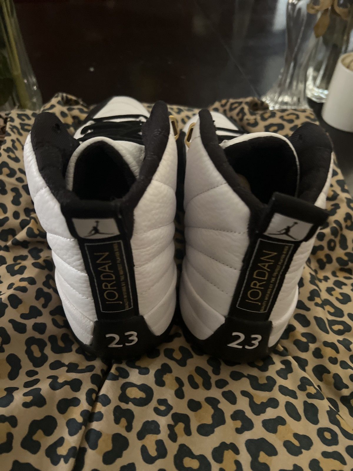 Jordan Brand Air Jordan Retro 12 Size US 7 / EU 40 - 4 Thumbnail