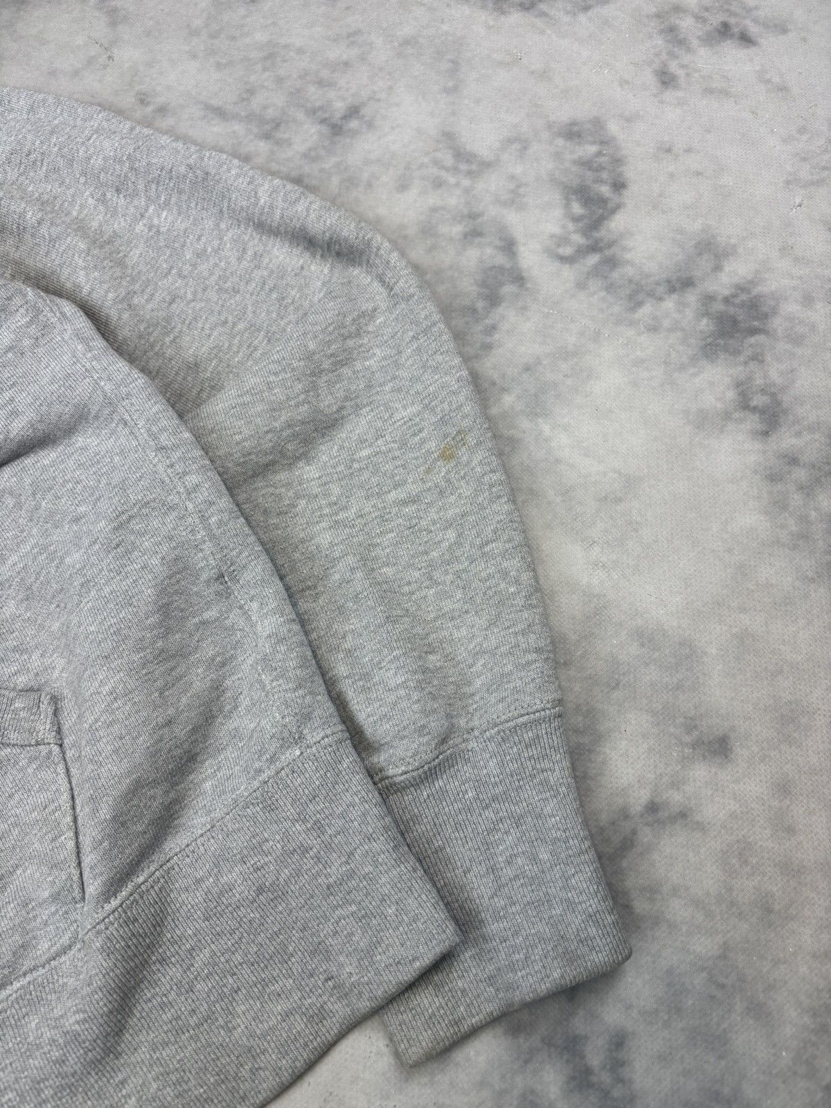 Other Uniqlo distressed hoodie sweatshirt Streetwear stained y2k Size US M / EU 48-50 / 2 - 2 Thumbnail