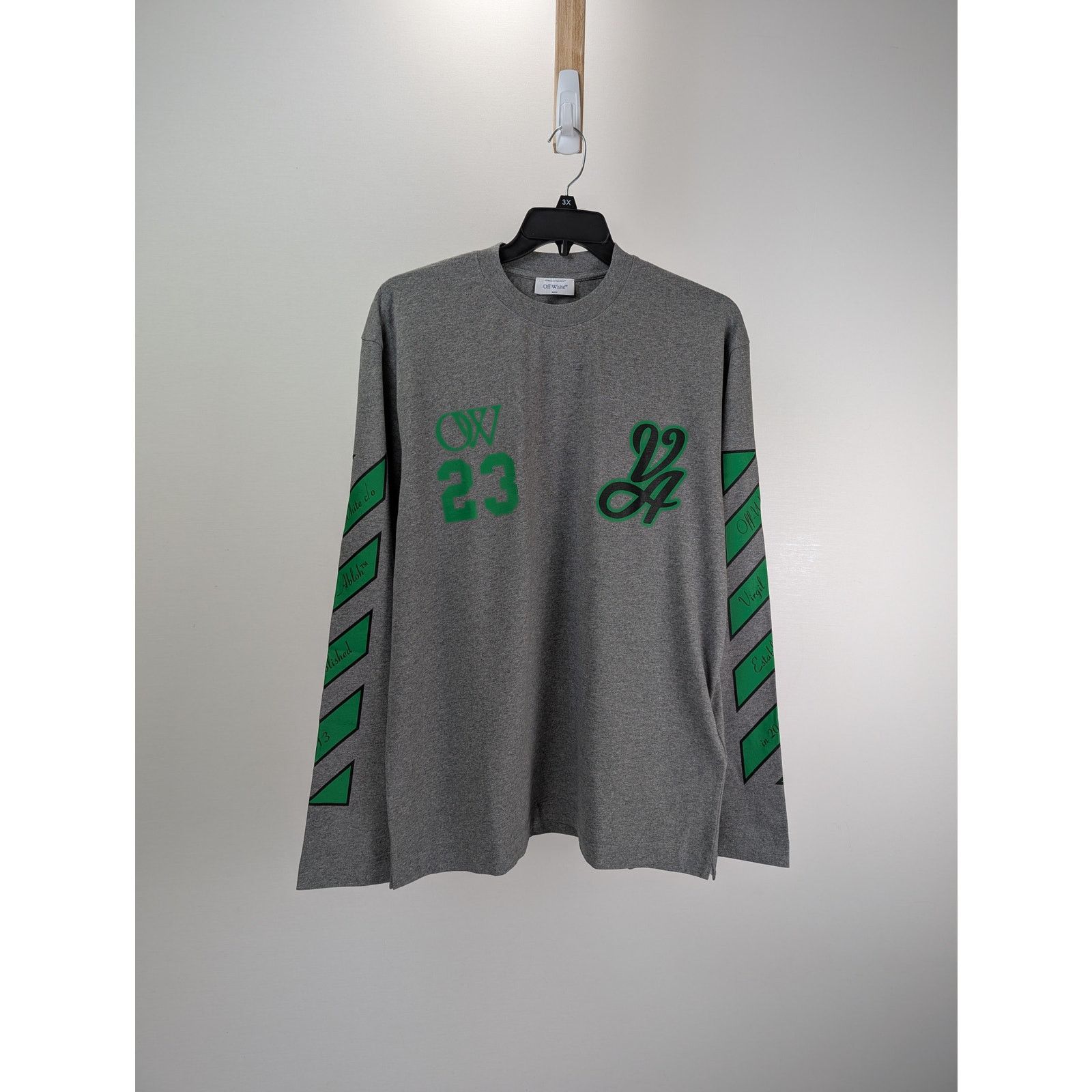 Off-White o1rshd1 23 Varsity Skate Long Sleeve Tee T-Shirt in Grey Size US XXL / EU 58 / 5 - 2 Thumbnail