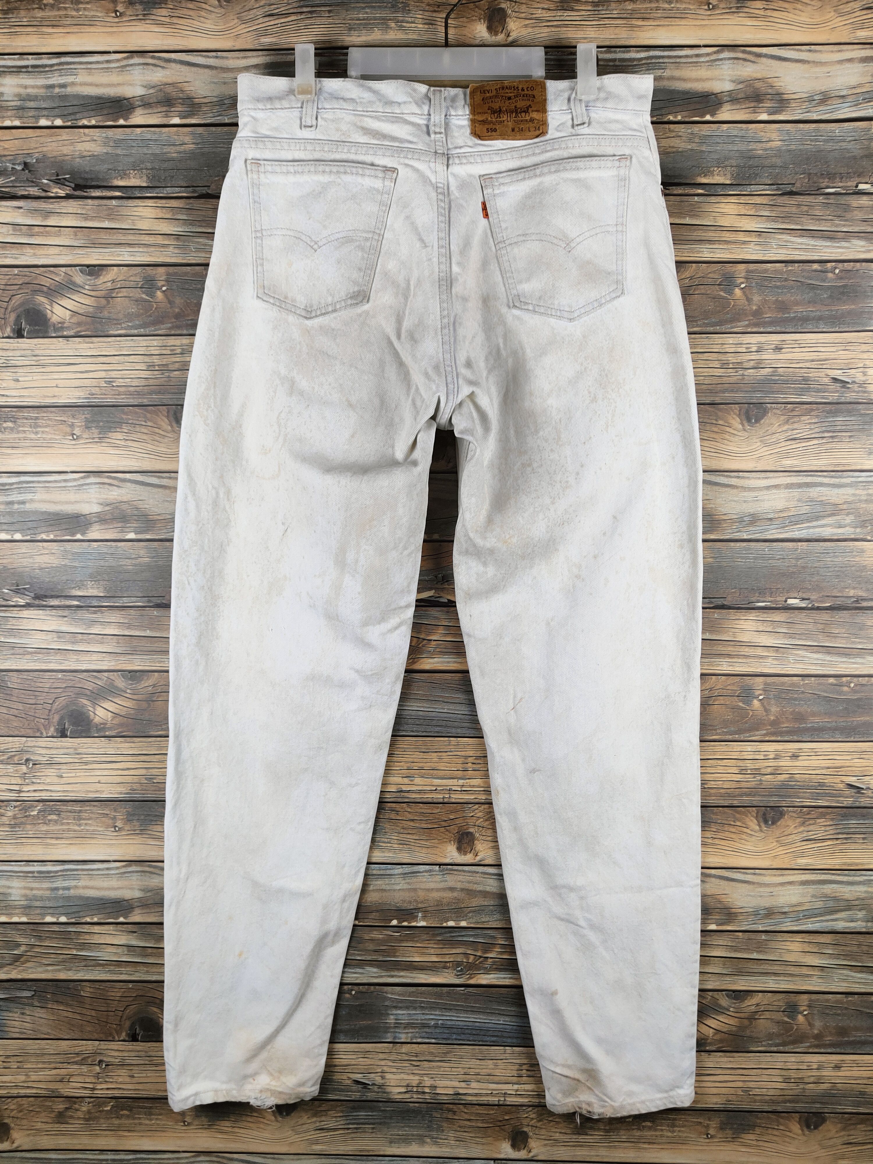 Levi's DL Levi's orange tab White Distressed Ripped Jeans #46-820 Size US 33 - 7 Thumbnail