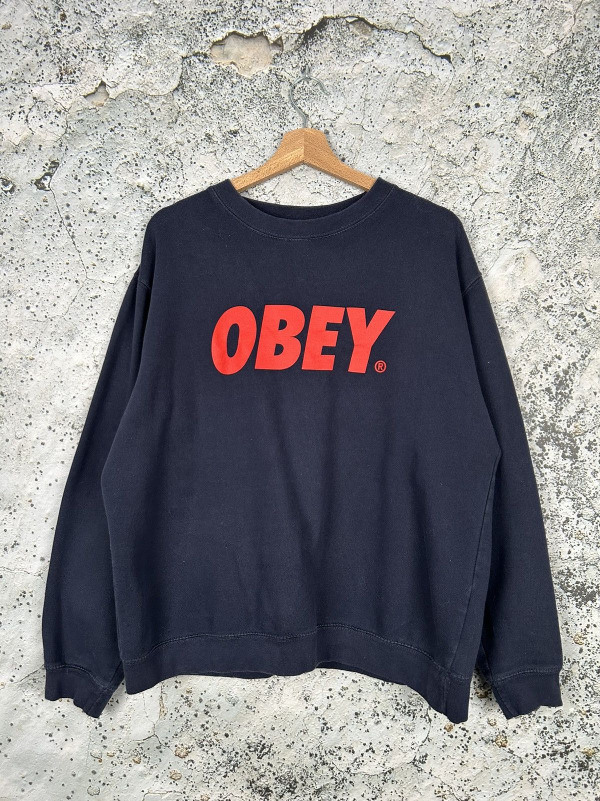 Obey Obey Streetwear Logo Crewneck Sweatshirt Rap Vintage Hype Size US L / EU 52-54 / 3 - 1 Thumbnail