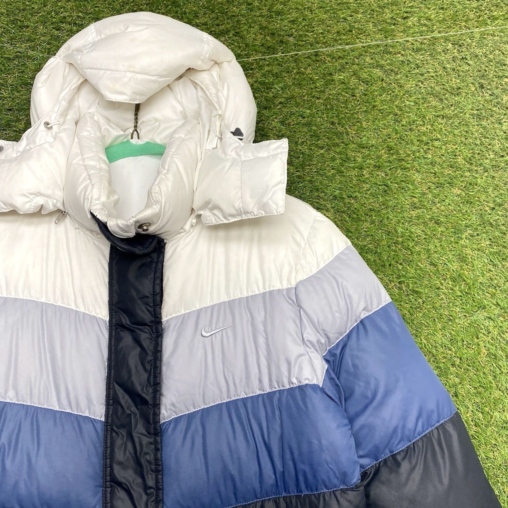 Nike Nike Sportswear Puffer Jacket Womens Small Down Fill Colorblock Ski Outdoor Size S / US 4 / IT 40 - 3 Thumbnail