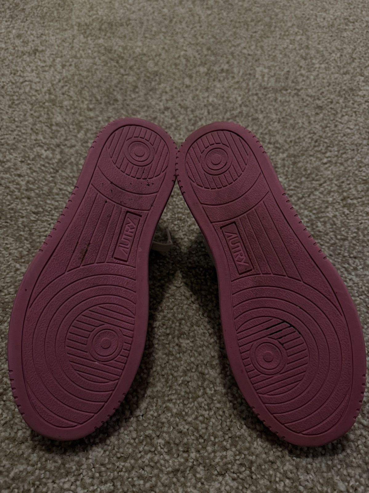 AUTRY AUTRY Pink Medalist Leather Sneakers Size 39 Size US 6.5 / EU 39-40 - 6 Thumbnail