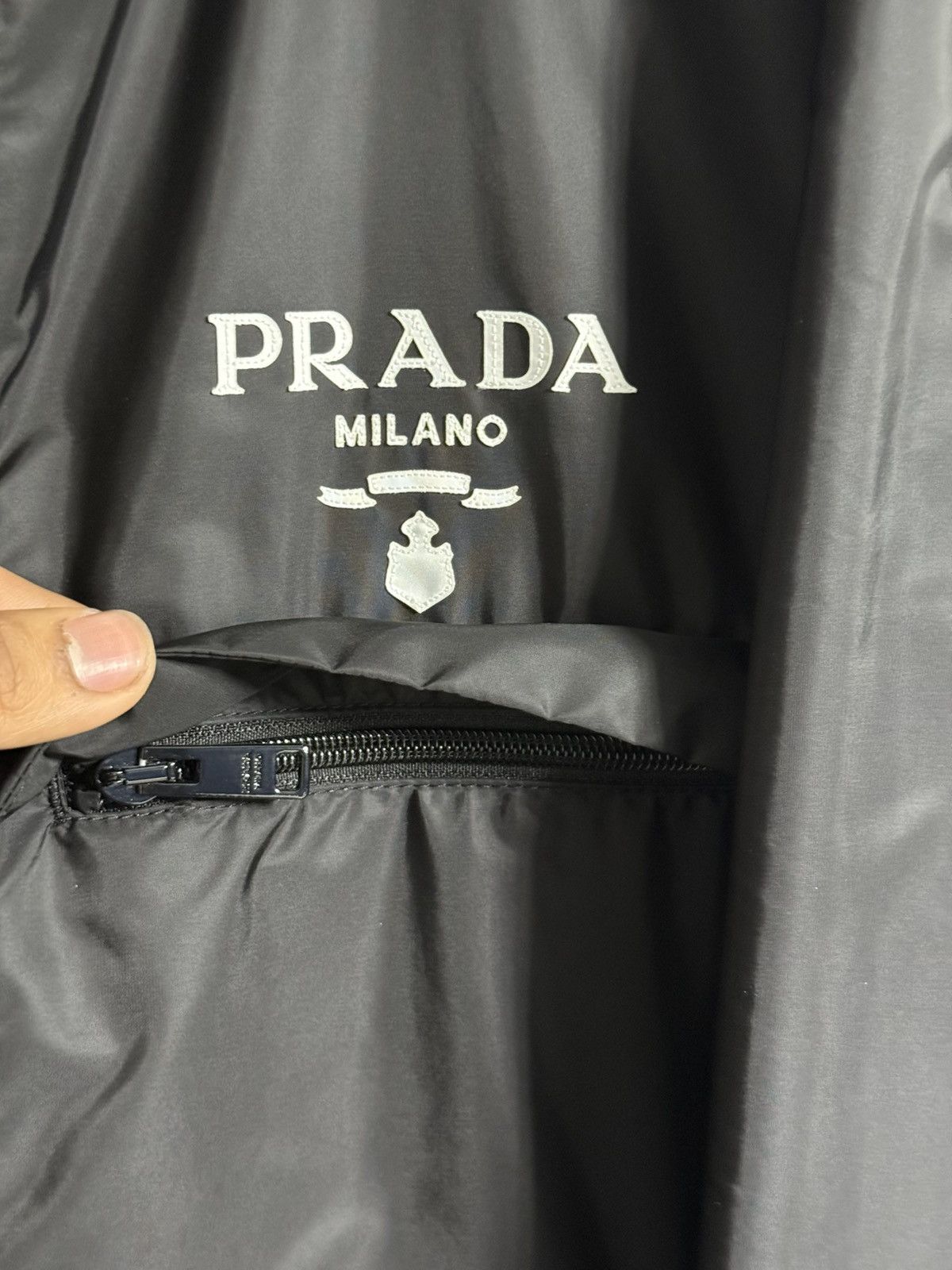 Burberry × Designer × Prada PRADA - Nylon embroidered Jacket Size US S / EU 44-46 / 1 - 6 Thumbnail