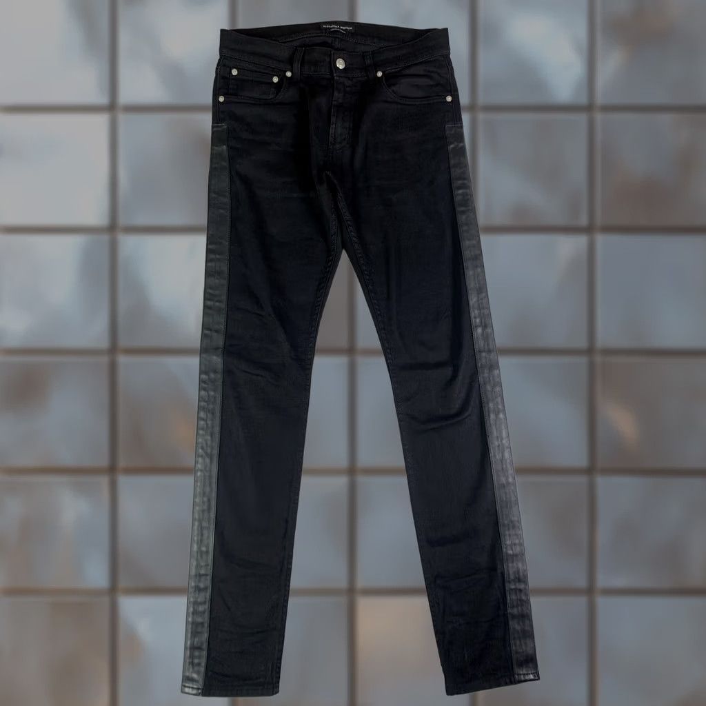Alexander McQueen Alexander McQueen Black Slim Fit Jeans Women 32 Leather Stripe 5-Pocket Denim Inseam 33 Skinny Regular Size 46? Size 24" / US 00 / IT 34 - 1 Thumbnail