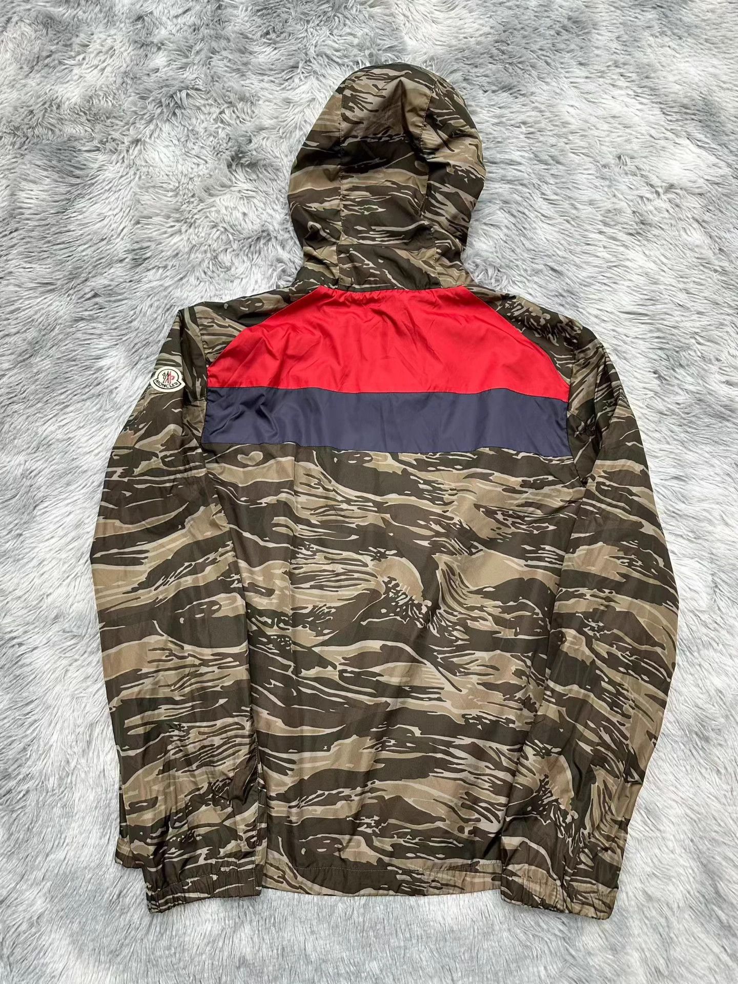 Moncler Moncler Camo Colorblocked Jacket 1 Size US S / EU 44-46 / 1 - 2 Thumbnail