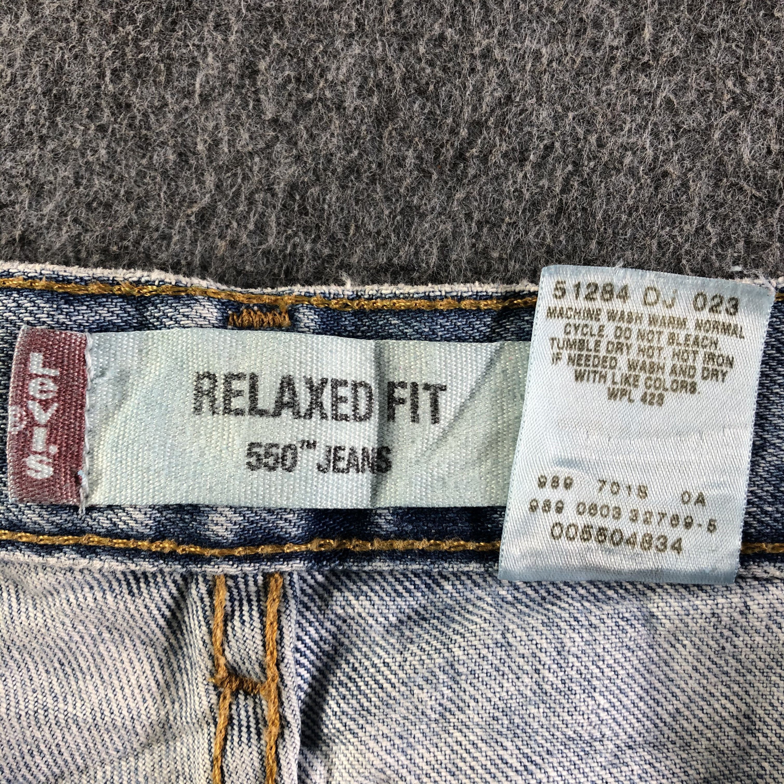 Levi's Vintage Blue Wash Levis 550 Jeans-J4360 Size US 35 - 10 Thumbnail