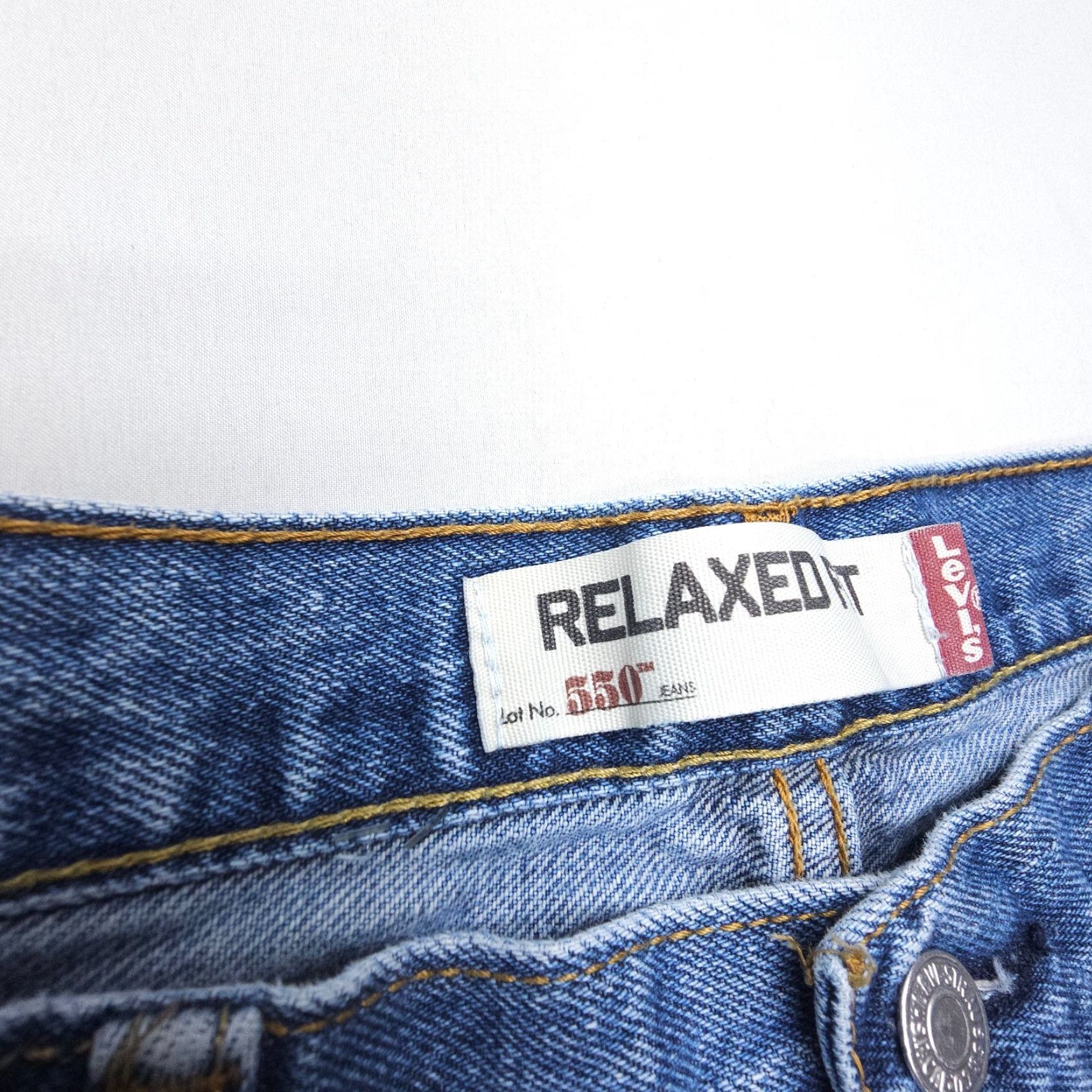Levi's Levi's Jeans 550 Relaxed Fit Tapered Jeans Mens 38 x 30 Denim Blue 90s American Distressed Pockets Baggy Vintage No N/A Size US 38 / EU 54 - 3 Thumbnail
