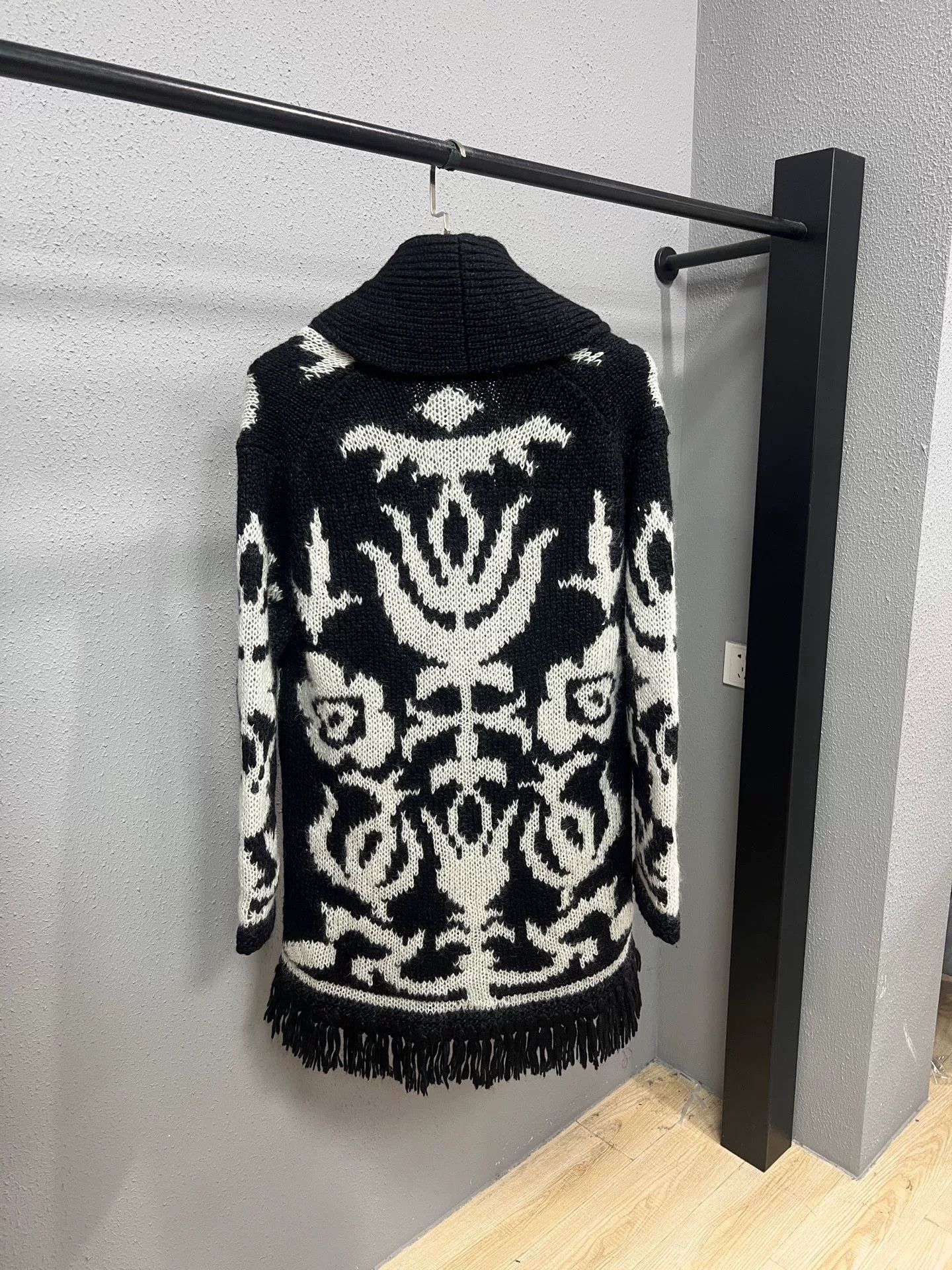 Dior Dior Runway Black White Floral Bird Fringe Cardigan Size US S / EU 44-46 / 1 - 2 Thumbnail