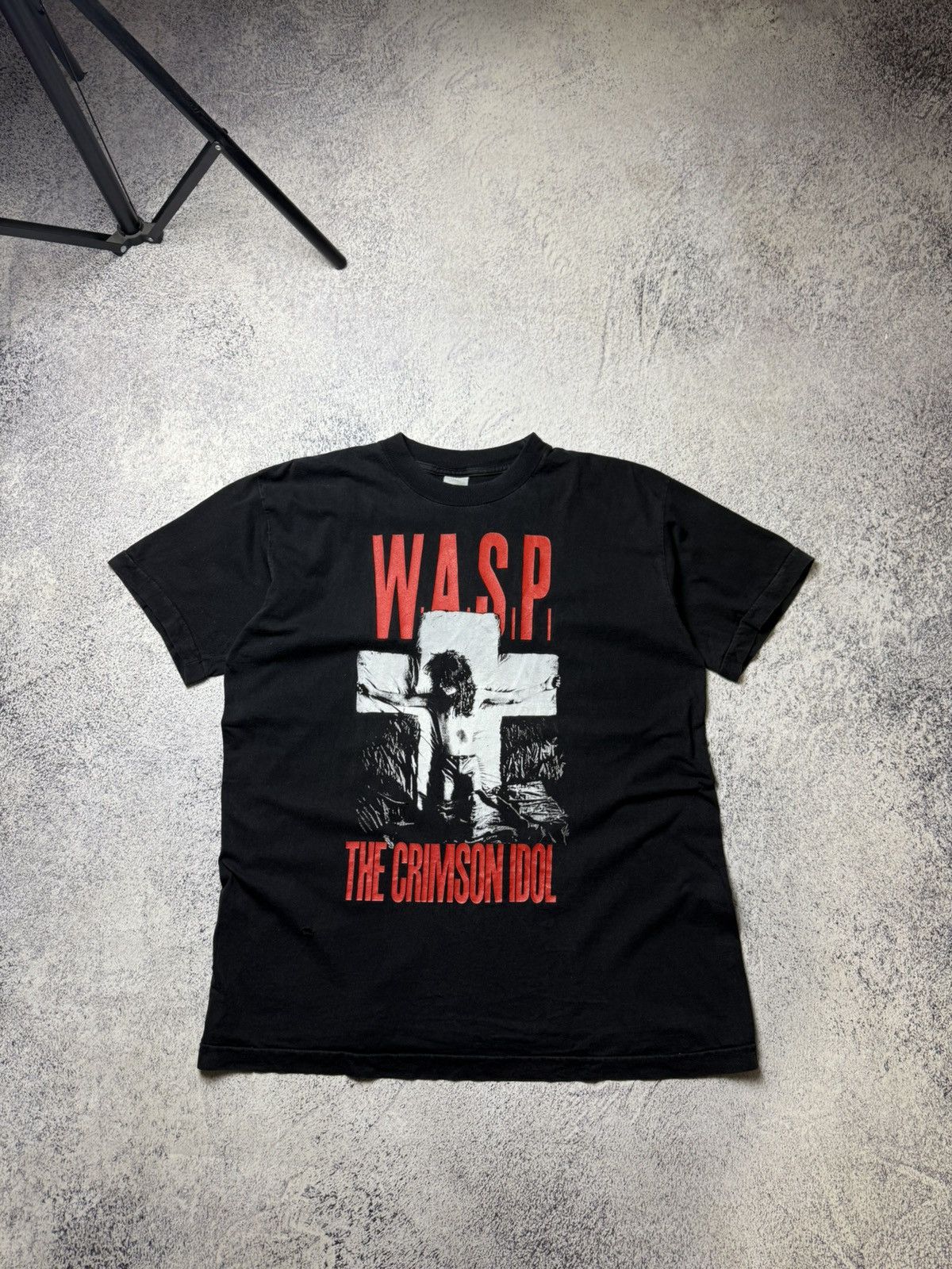 Vintage Vintage WASP The Crimson Idol 1992 t shirt Size US L / EU 52-54 / 3 - 4 Thumbnail