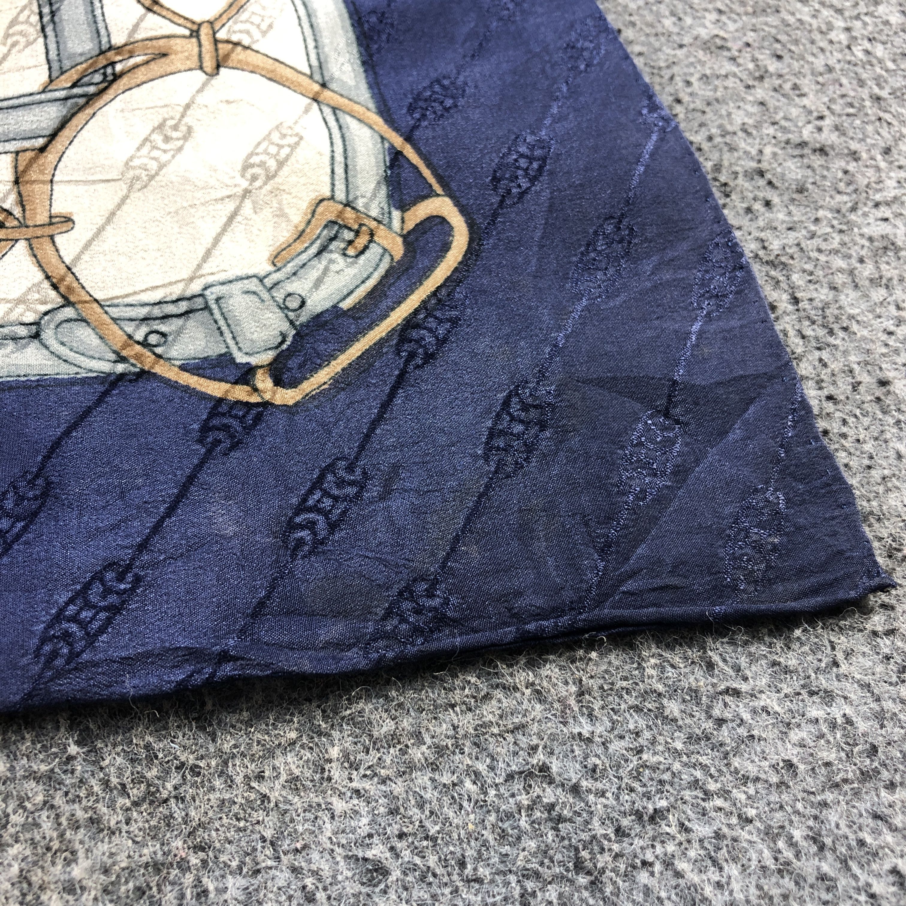 Japanese Brand Vintage Luxury Hand Rolled Silk Scarf M1285 Size ONE SIZE - 5 Thumbnail