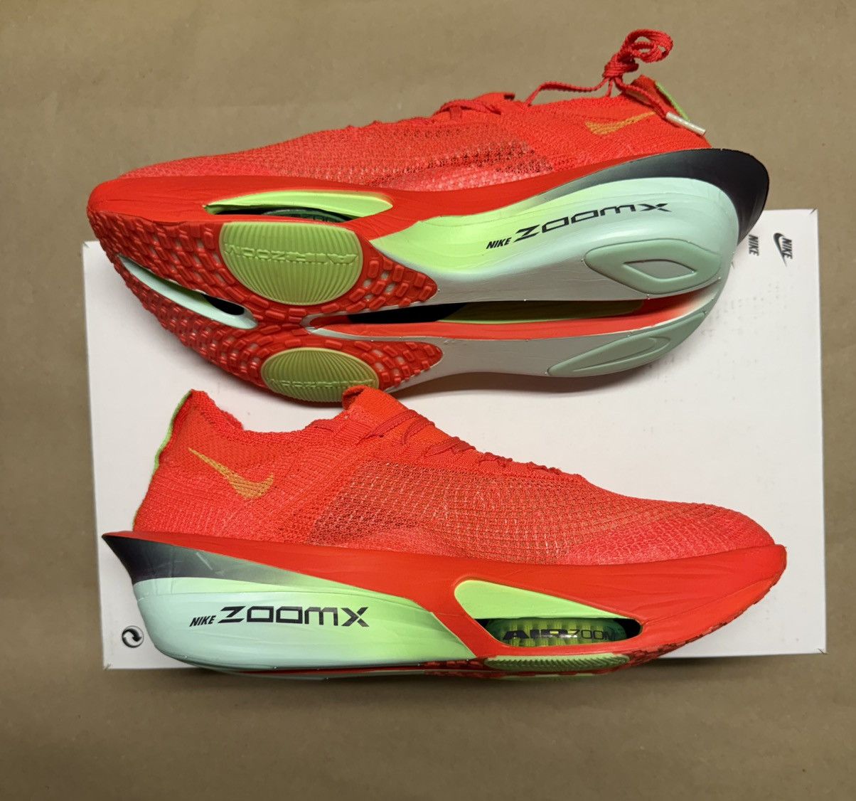 Nike Nike Air Alphafly Next 3% Mens sz 15 running shoes NEW! Size US 15 / EU 48 - 2 Thumbnail