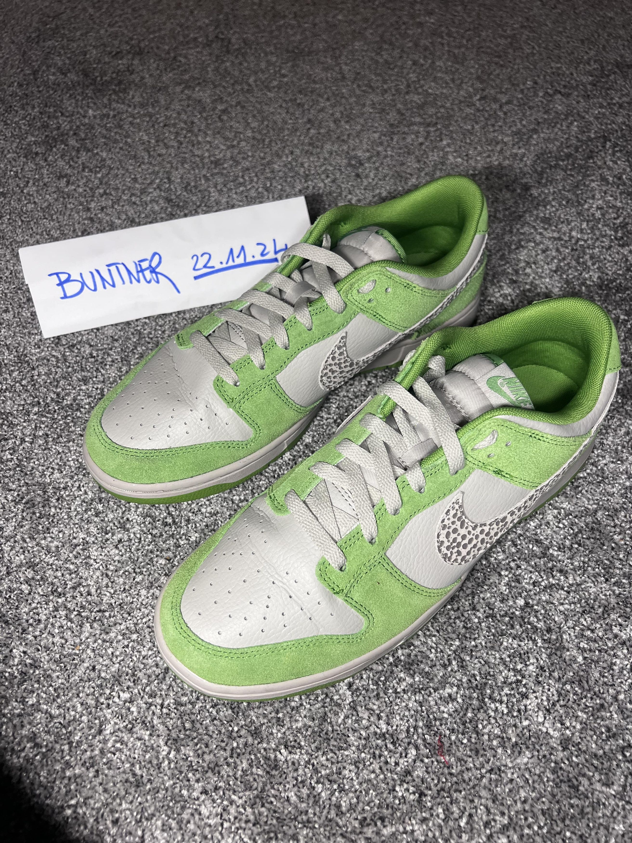 Nike Nike dunk low green safari swoosh Size US 11 / EU 44 - 1 Thumbnail