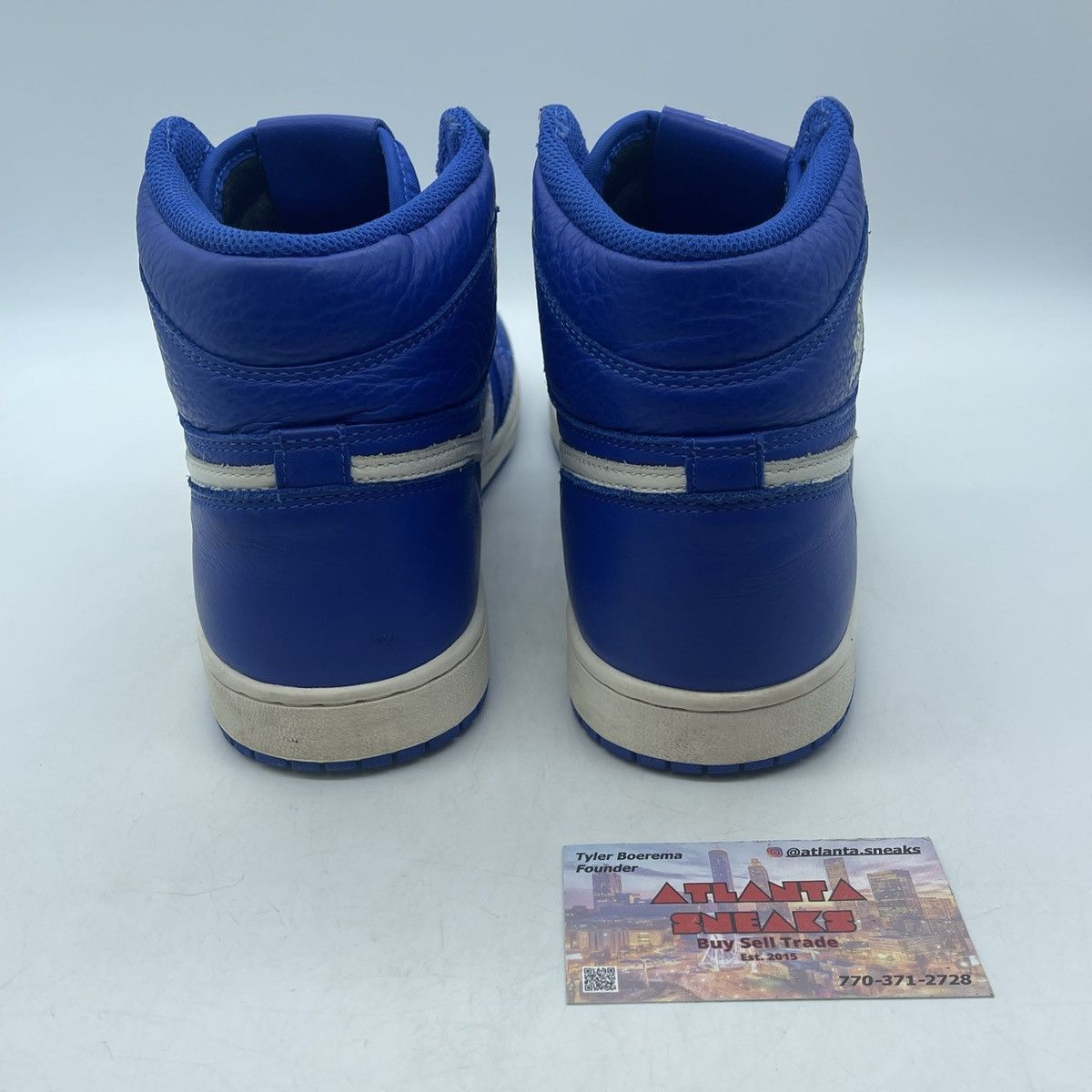Jordan Brand Air Jordan 1 high hyper royal Size US 8 / EU 41 - 3 Thumbnail
