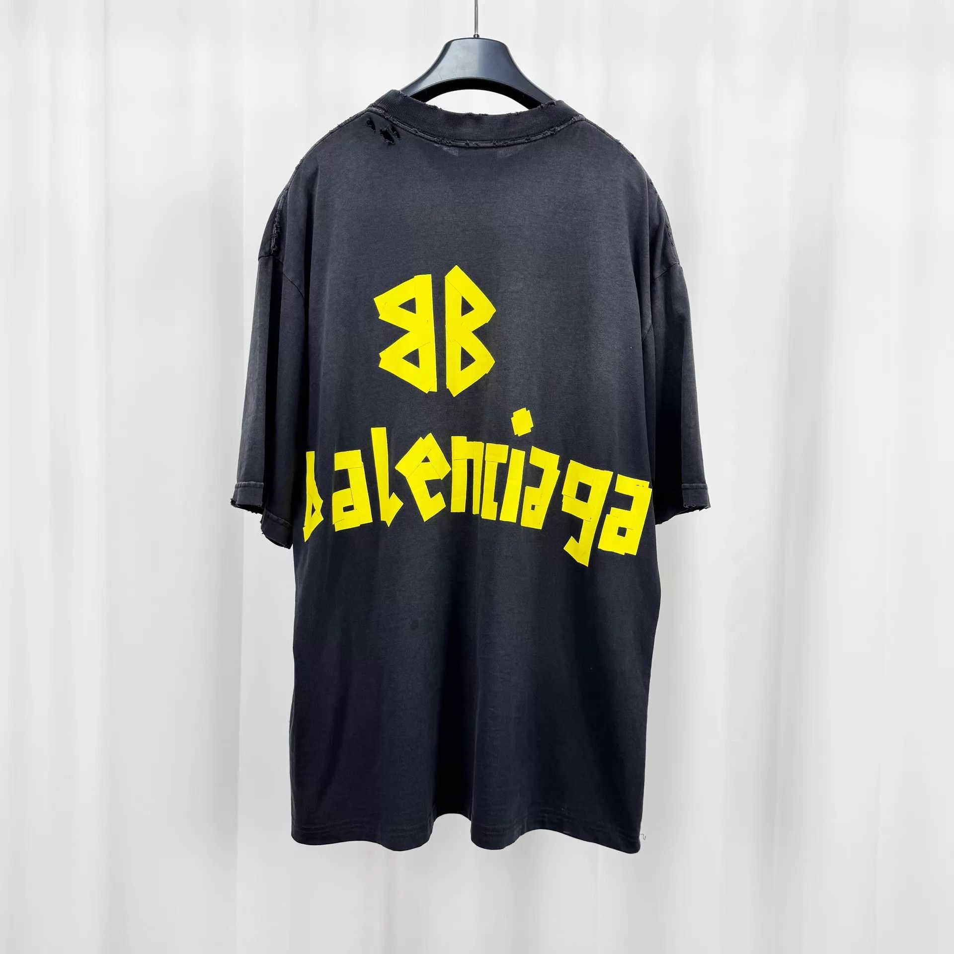 Balenciaga Balenciaga Tape Letter Print Tee XS 99 New Size US XS / EU 42 / 0 - 2 Thumbnail