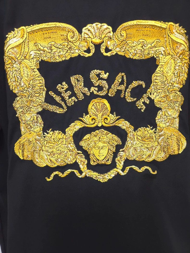 Versace Versace New short sleeves embroidered with gold thread Size US XXL / EU 58 / 5 - 3 Thumbnail