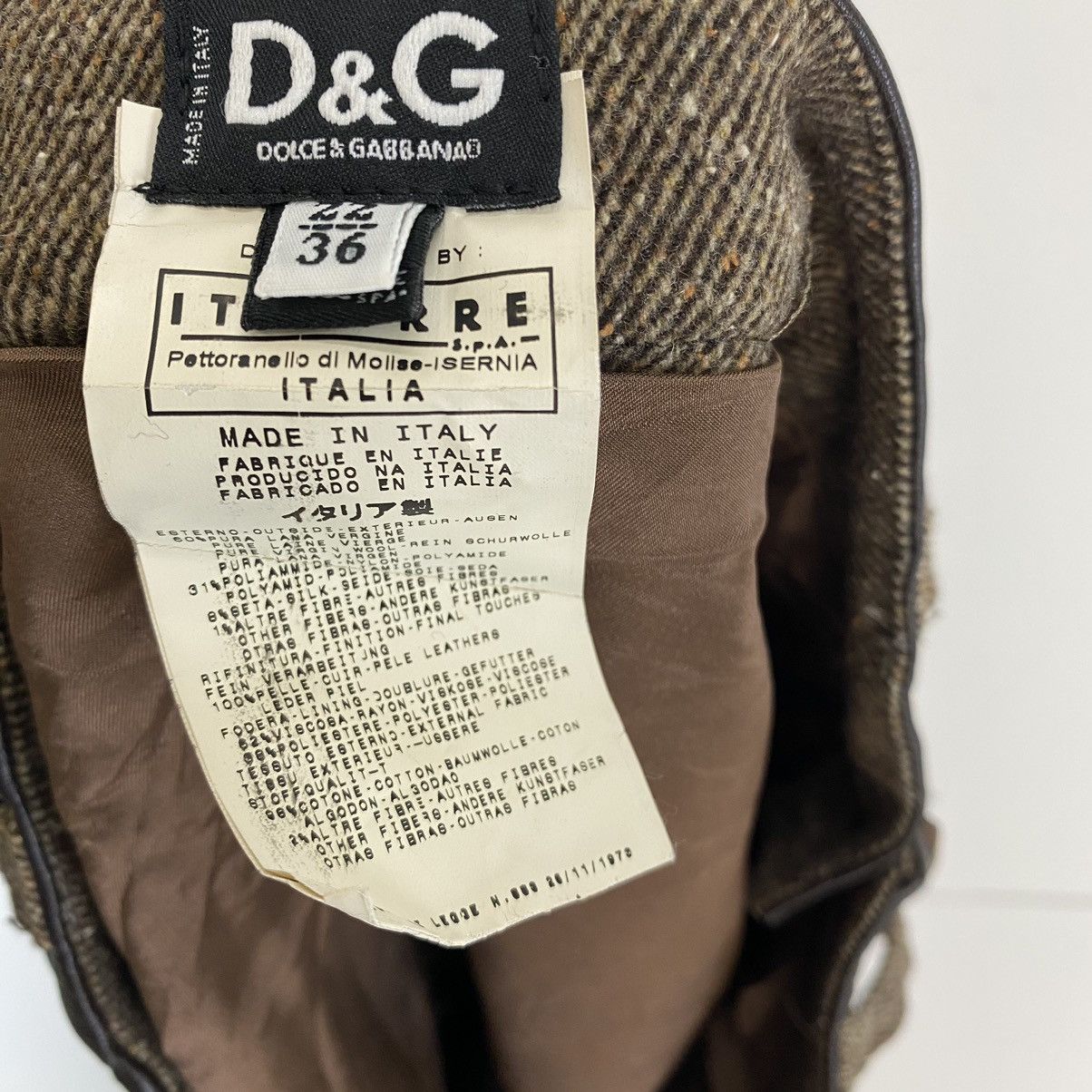 Designer × Dolce & Gabbana ✨Dolce & Gabbana wool skirt Size 26" / US 2 / IT 38 - 6 Thumbnail