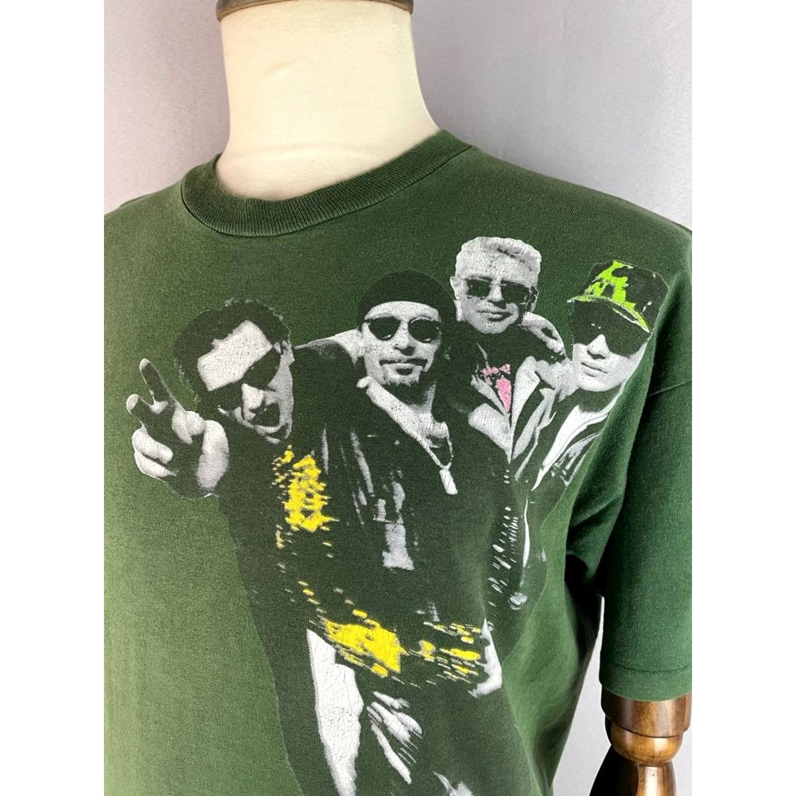 Vintage Vintage Screen Stars Mens U2 Zooropa Graphic Shirt Size XL Green Short Sleeve Size US XL / EU 56 / 4 - 7 Thumbnail