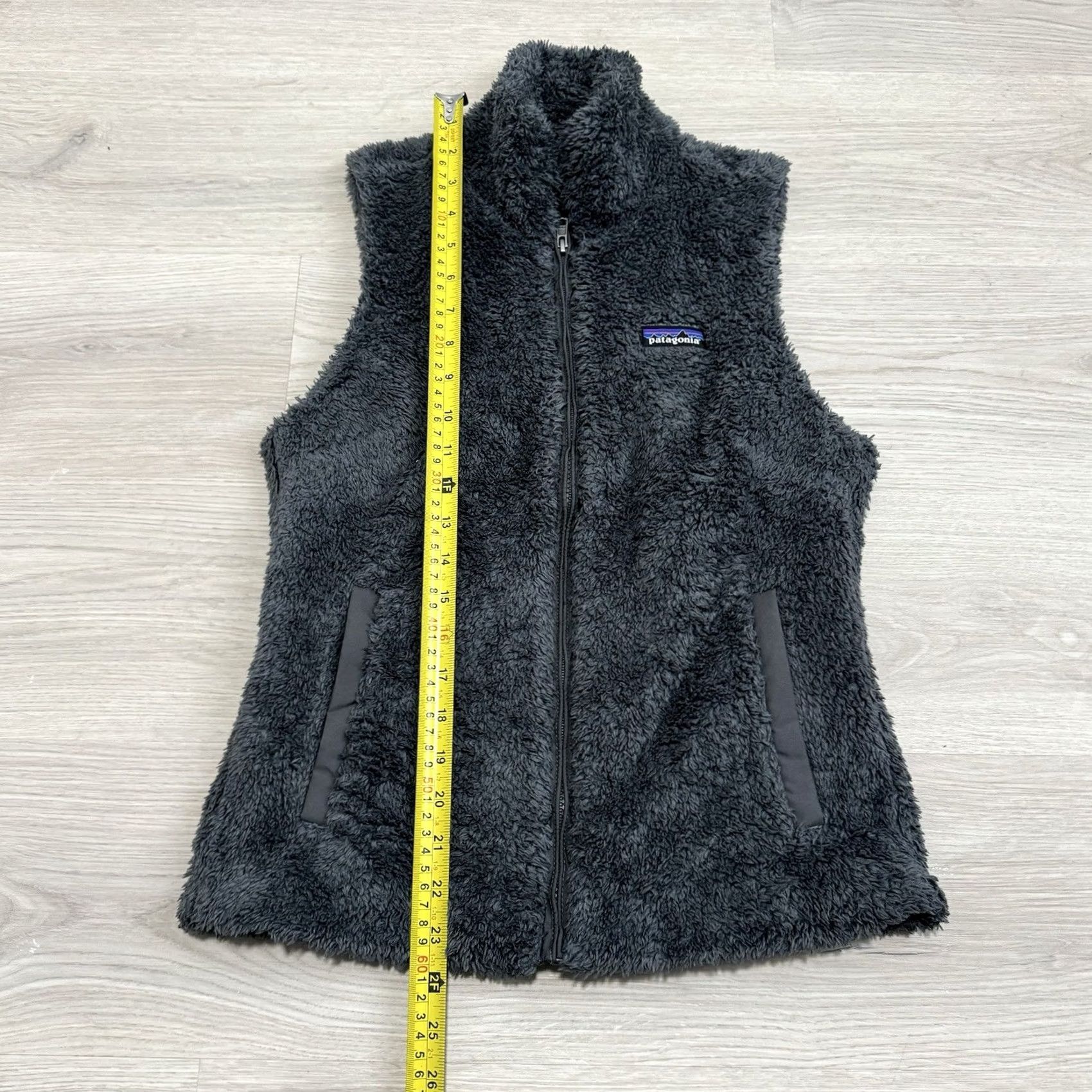 Patagonia Patagonia Vest Smolder Blue Full Zip Sleeveless Mid-Length Women’s Small Regular Lining Polyester Outdoor Modern Jacket Pattern: Solid Size S / US 4 / IT 40 - 4 Thumbnail