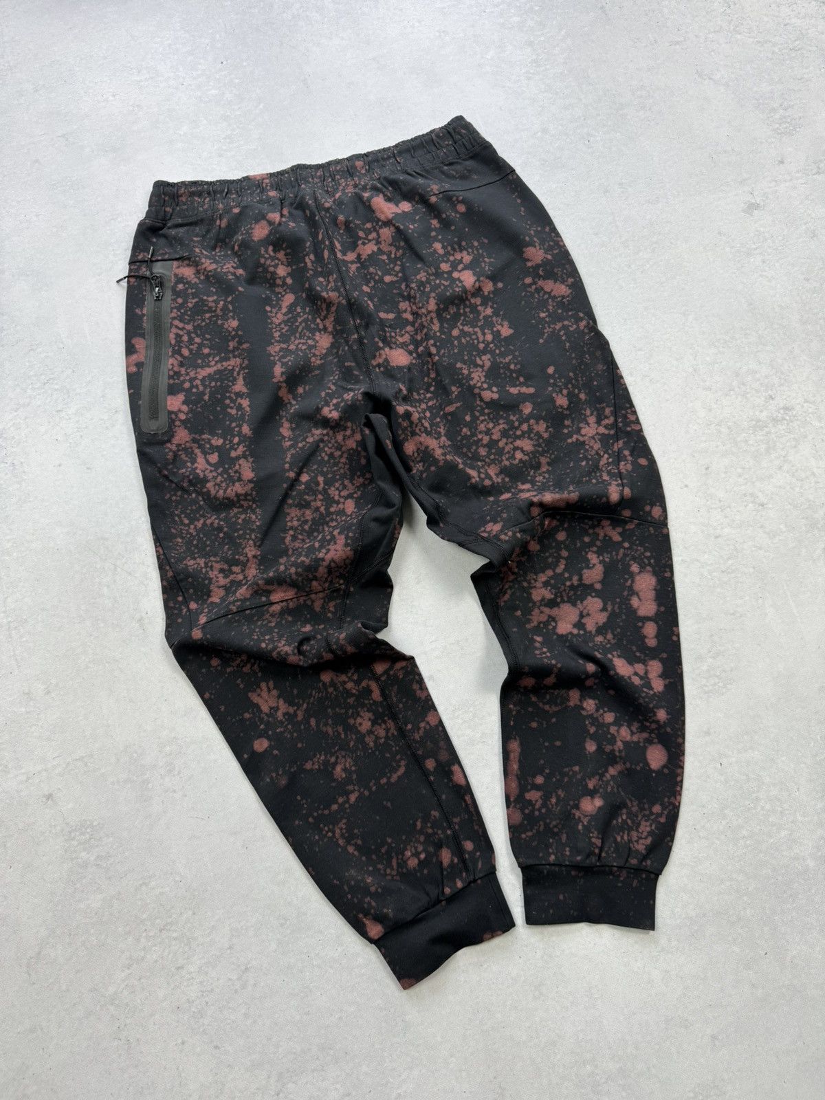 Nike Hype Nike Tech Fleece Size L Y2K Custom Skeletone Style Size US 32 / EU 48 - 8 Thumbnail