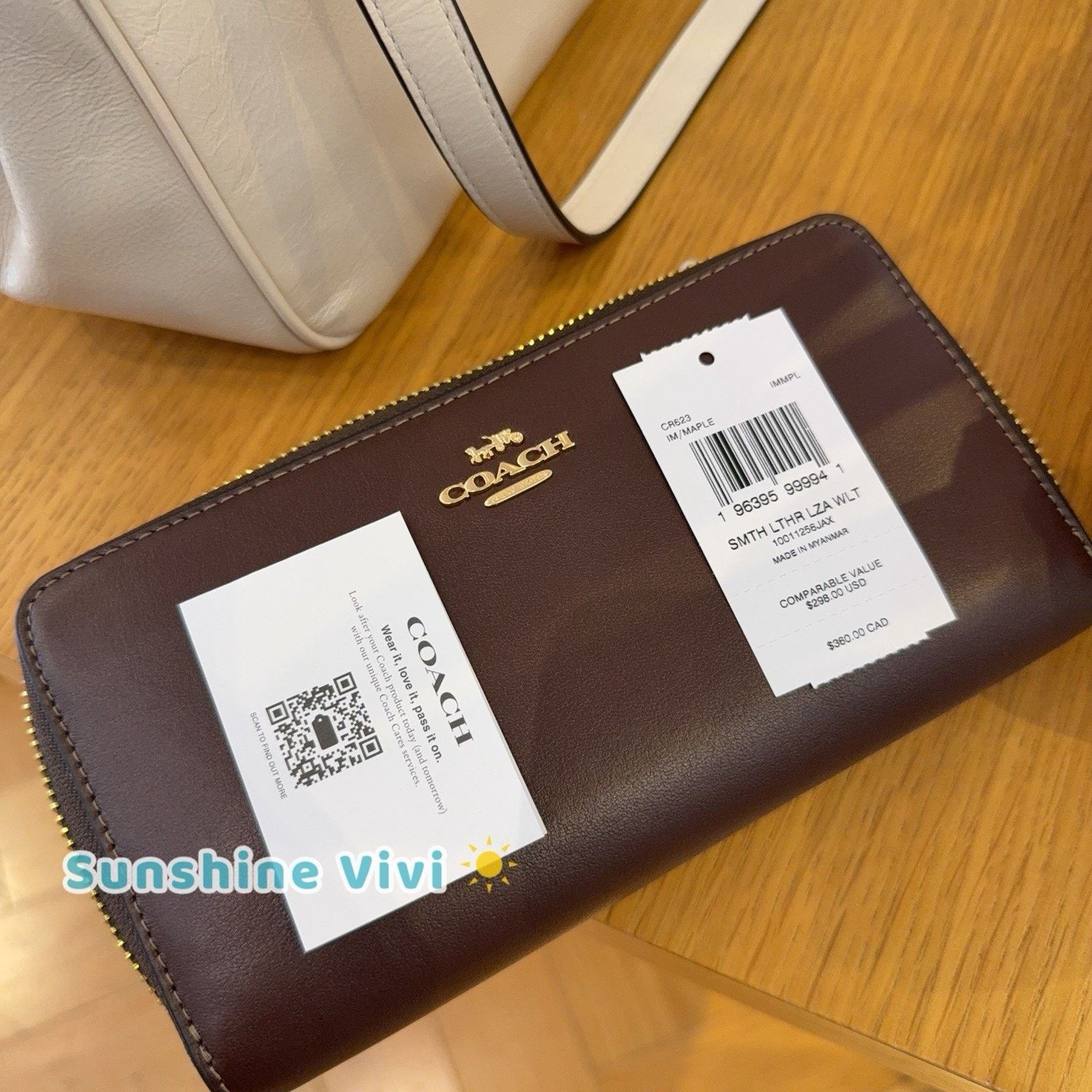 Coach NWT Coach Long Zip Around Phone Wallet CR623 Gold/Maple Size ONE SIZE - 4 Thumbnail