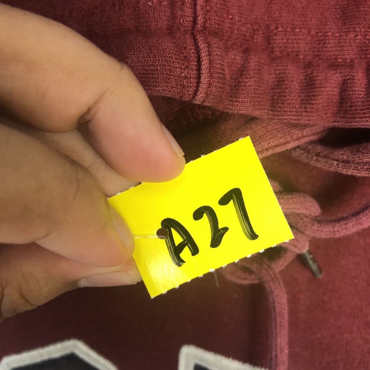 Gap Gap Maroon vintage Hoodie sweatshirt #A27 Size US XS / EU 42 / 0 - 9 Thumbnail