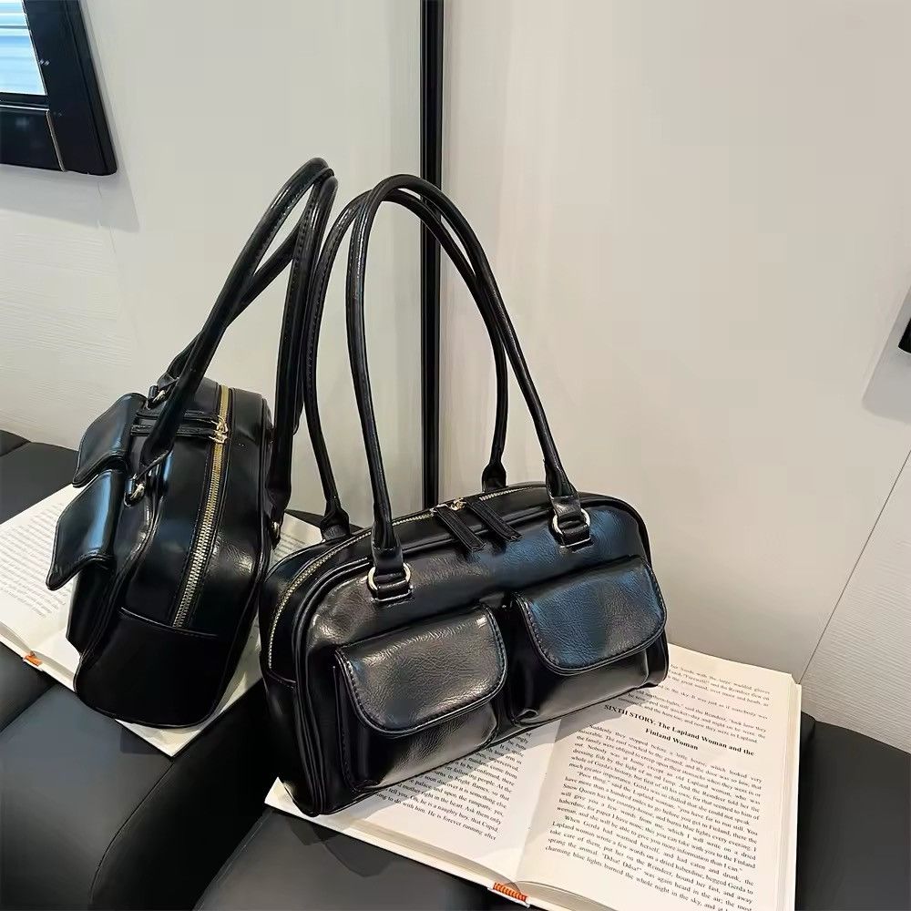 Leather Multi Pockets Leather Shoulder Bag Size ONE SIZE - 3 Thumbnail