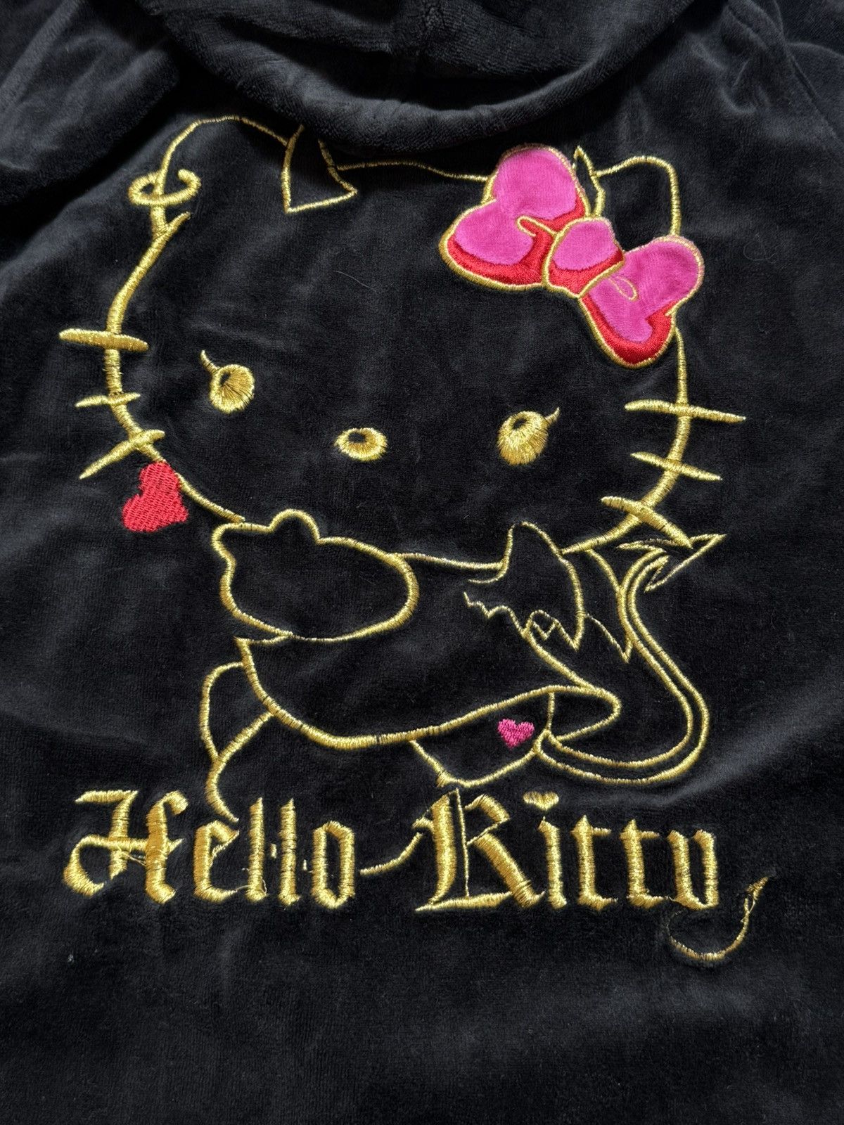 Cartoon Network VINTAGE HELLO KITTY VELOUR TRACKSUIT Size M / US 6-8 / IT 42-44 - 4 Thumbnail