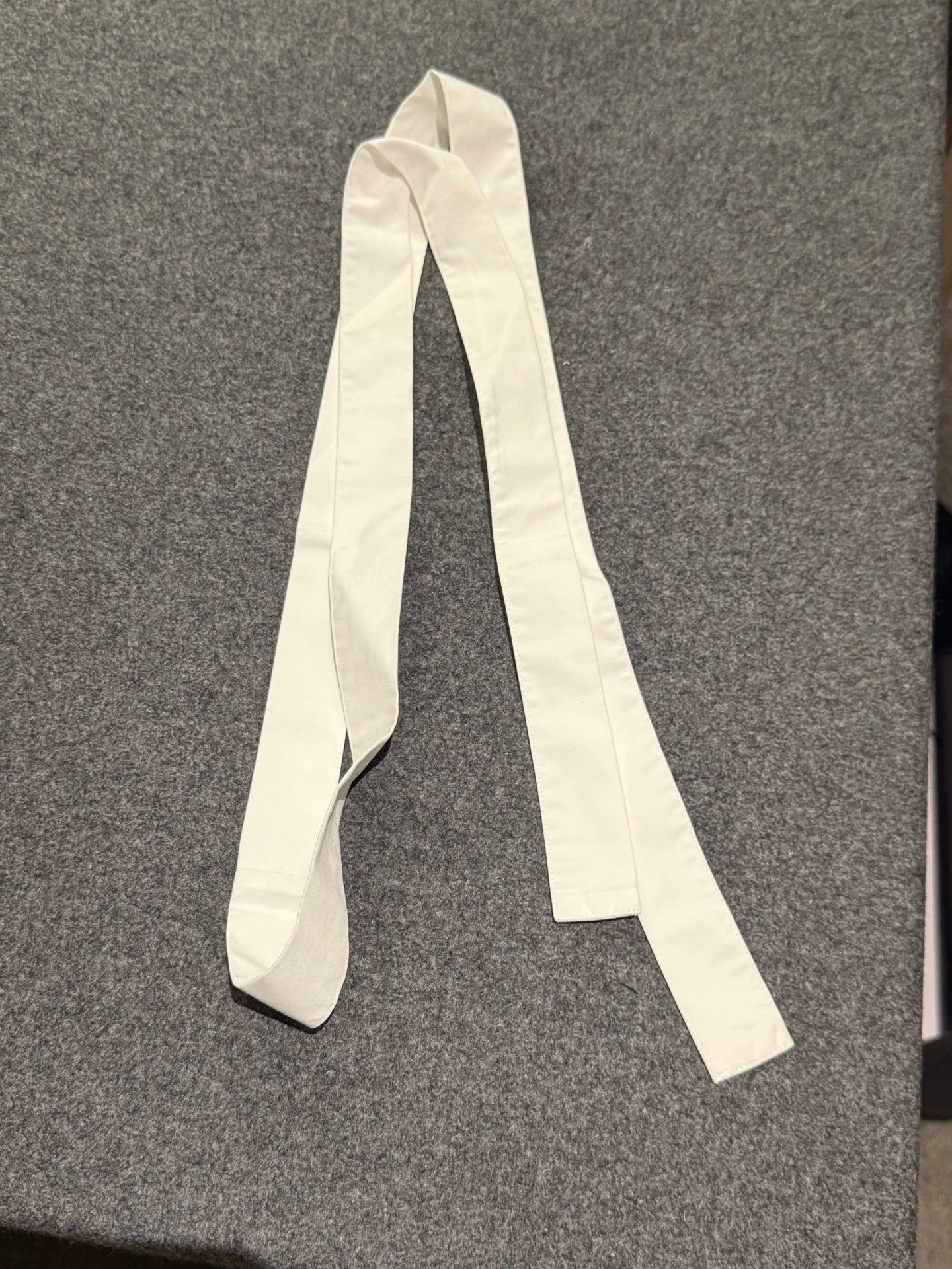 Thom Browne Thom Browne Classic White Shirt Dress Tri-Color Placket Size XS / US 0-2 / IT 36-38 - 6 Thumbnail