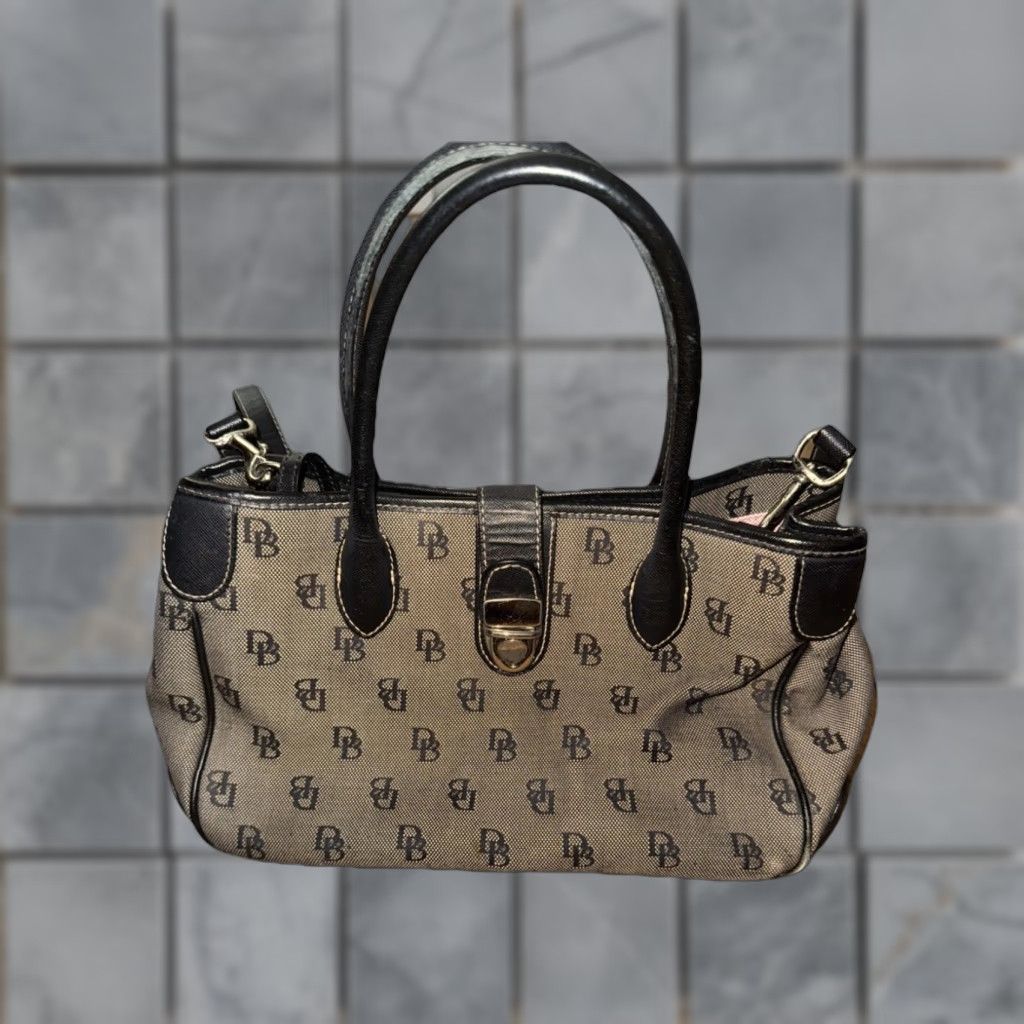 Dooney & Bourke VINTAGE Dooney & Bourke Monogram Purse Tote Bag Y2K Logo Brown Size ONE SIZE - 1 Thumbnail