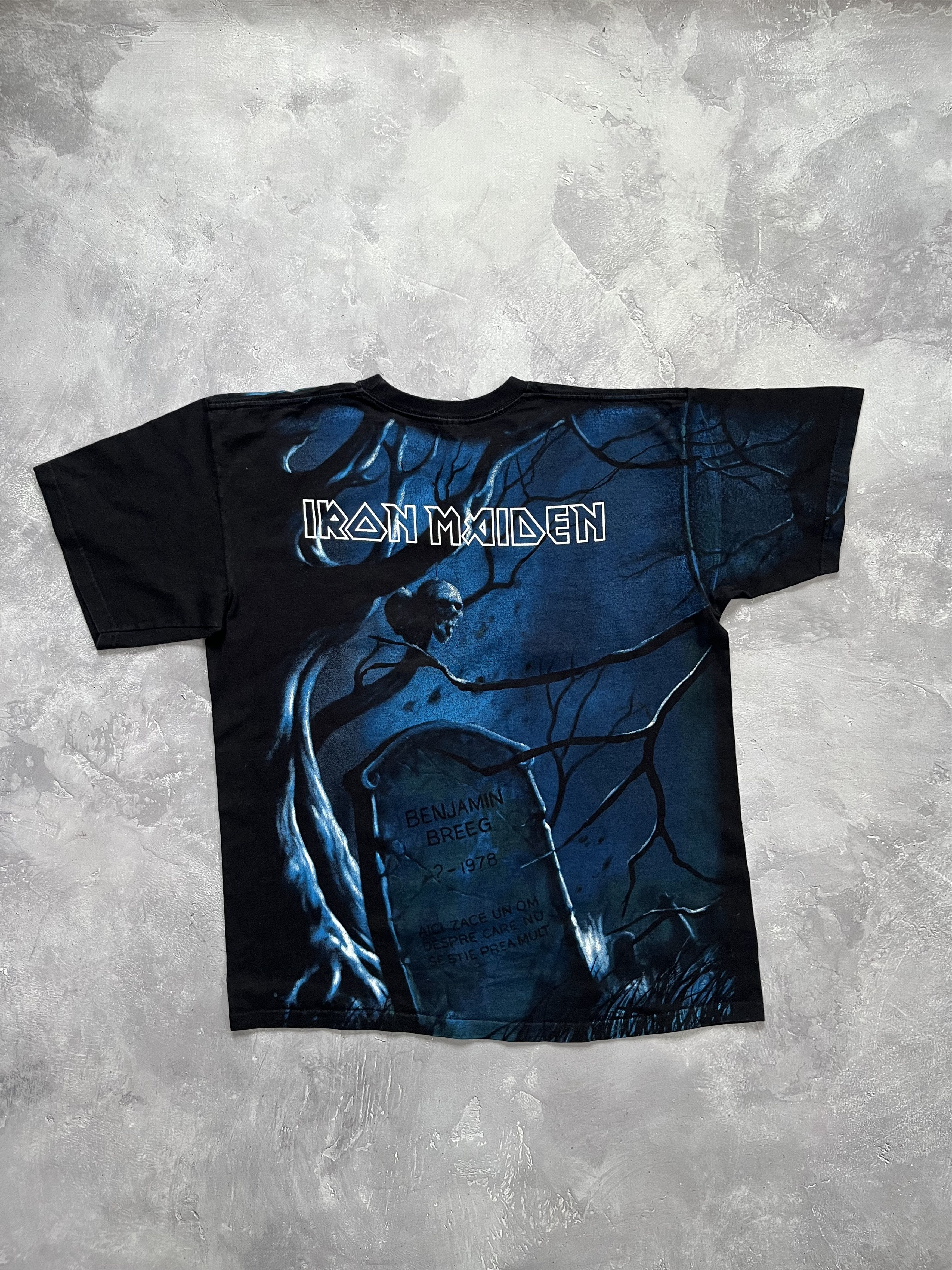 Band Tees Vintage 2007 Iron Maiden Black All Over Print T-Shirt Size US L / EU 52-54 / 3 - 7 Thumbnail