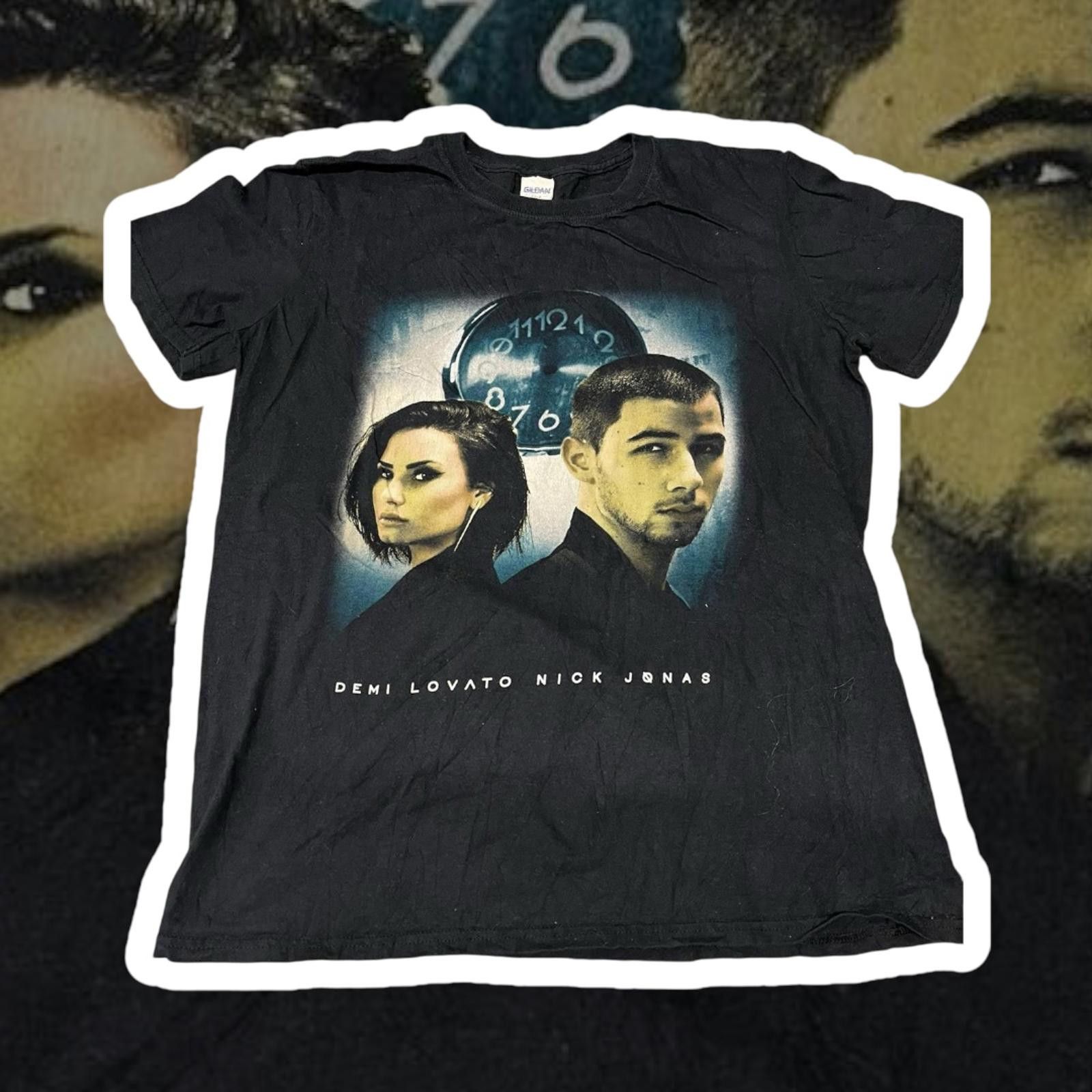 Gildan Demi Lovato & Nick Jonas Future Now Tour T-Shirt Size US M / EU 48-50 / 2 - 1 Thumbnail