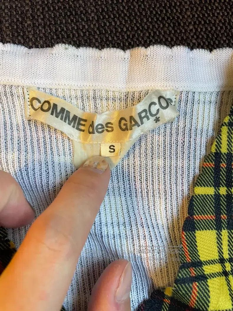 Comme des Garcons Comme Des Garcons Plaid three-quarter sleeve V-neck ruffle Size S / US 4 / IT 40 - 4 Thumbnail