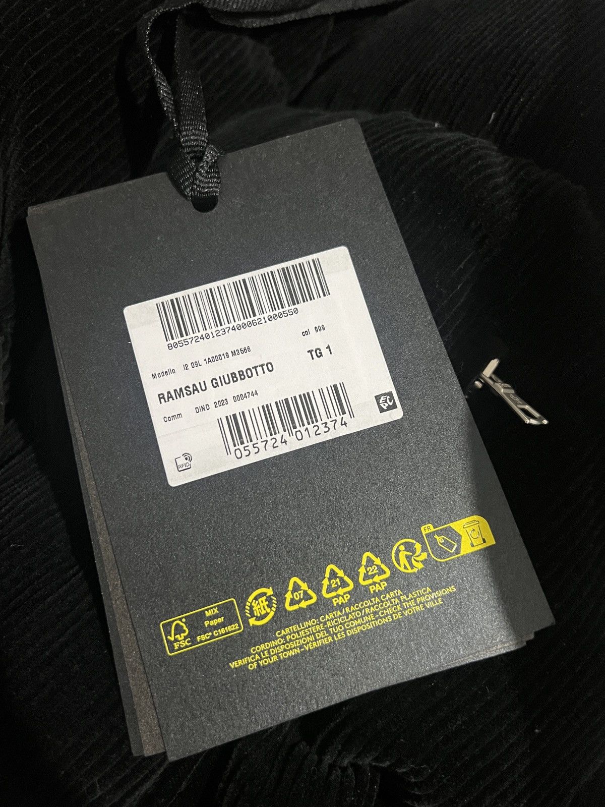 Moncler × Palm Angels Moncler x Palm Angels Ramsau Corduroy Down Jacket Size US S / EU 44-46 / 1 - 14 Thumbnail