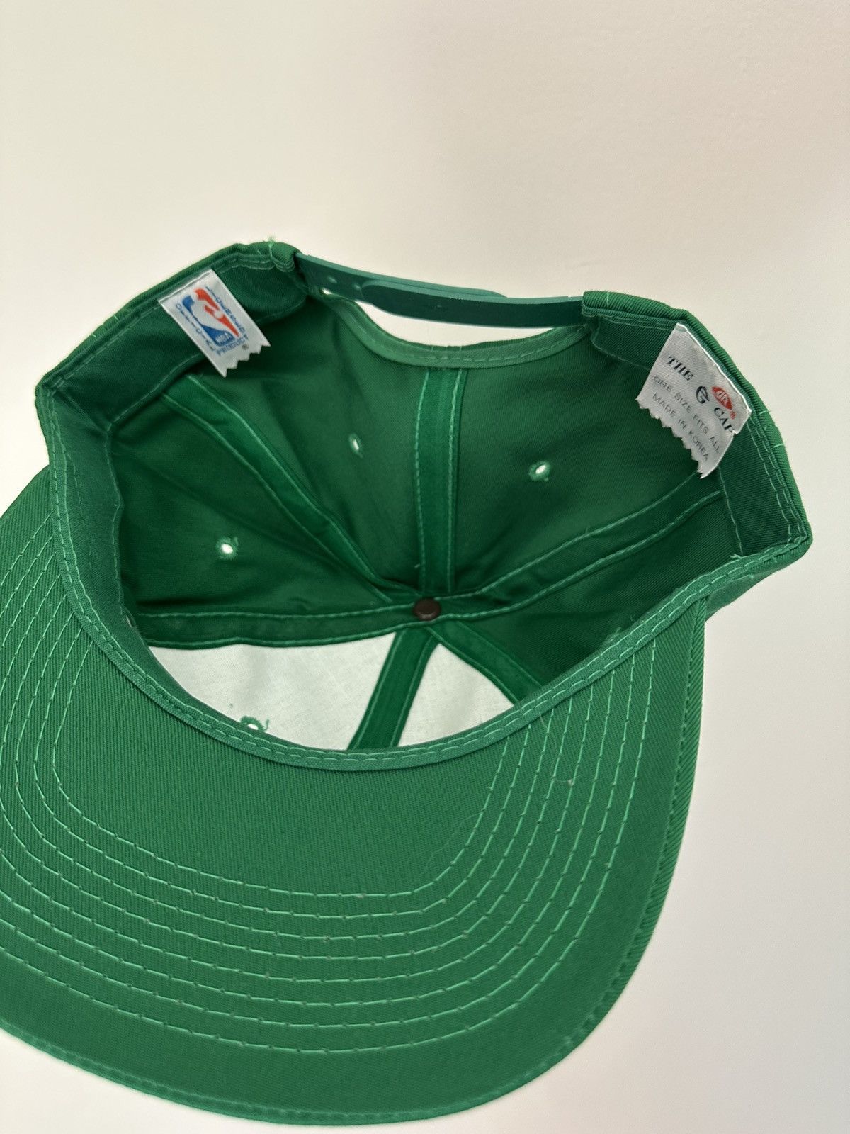 NBA × Vintage Vintage Boston Celtics Snapback Hat Size ONE SIZE - 2 Thumbnail