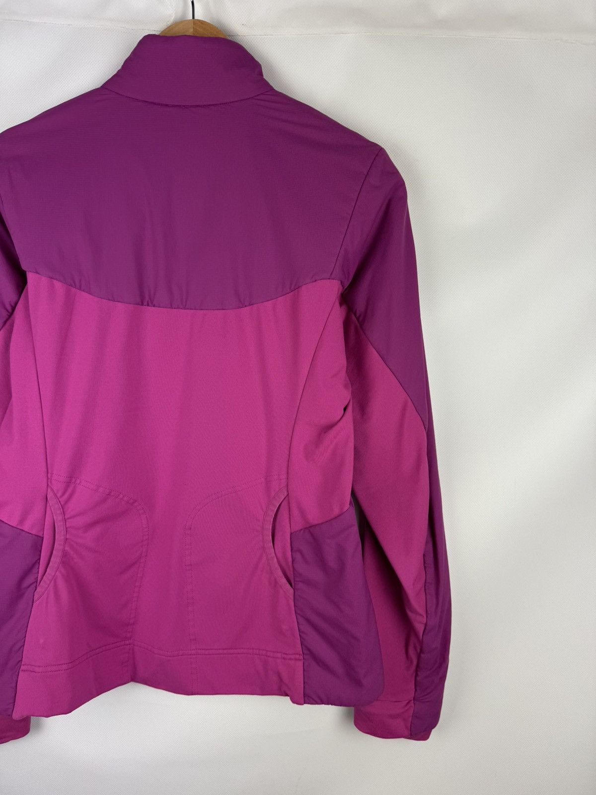 Arc'teryx Arcteryx Outdoor Nylon Atom LT Full Zip Windbreaker Jacket Size M / US 6-8 / IT 42-44 - 17 Thumbnail