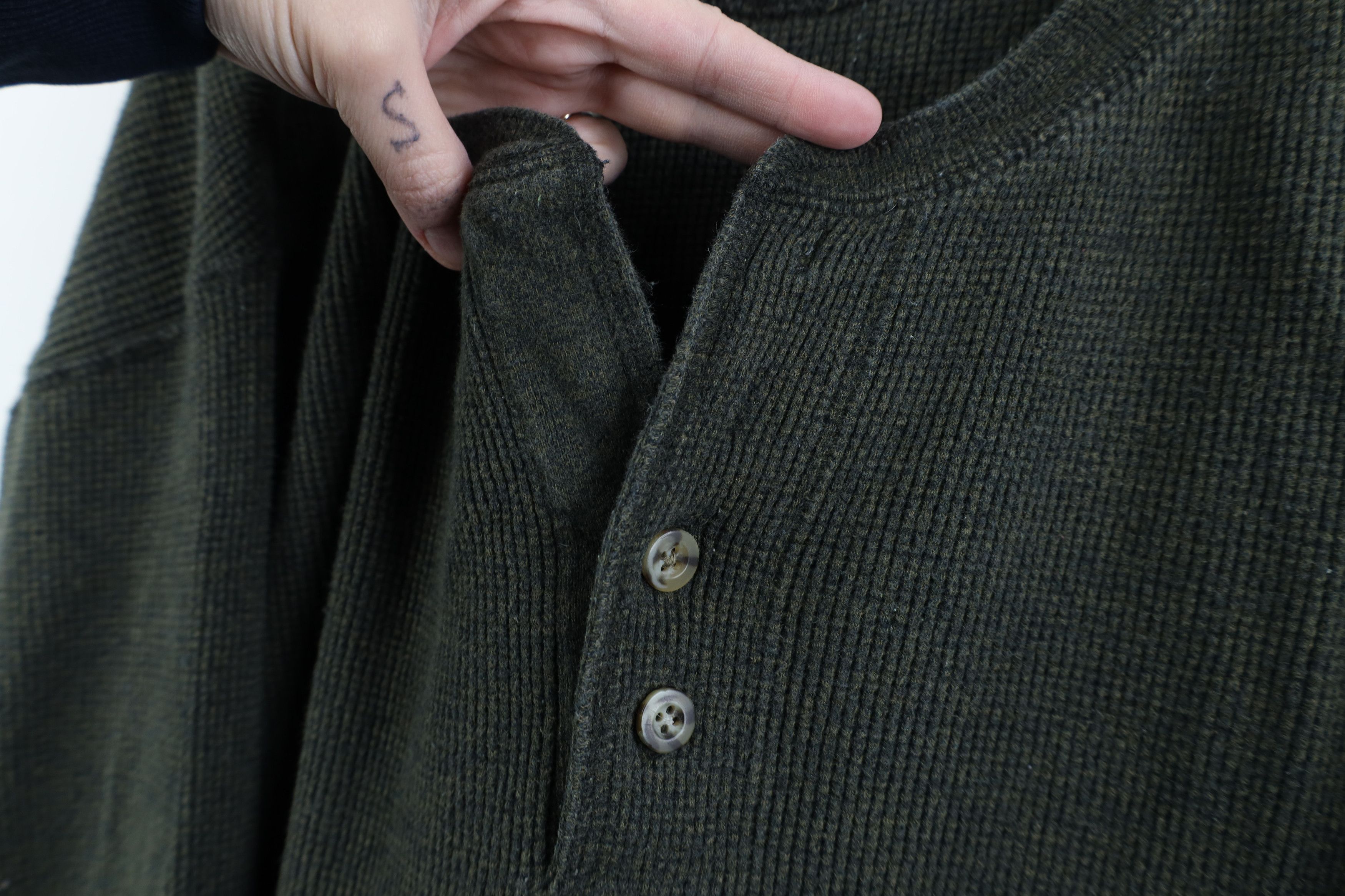Vintage Vintage 90s Streetwear Knit Long Sleeve Henley T-Shirt Size US XL / EU 56 / 4 - 4 Thumbnail